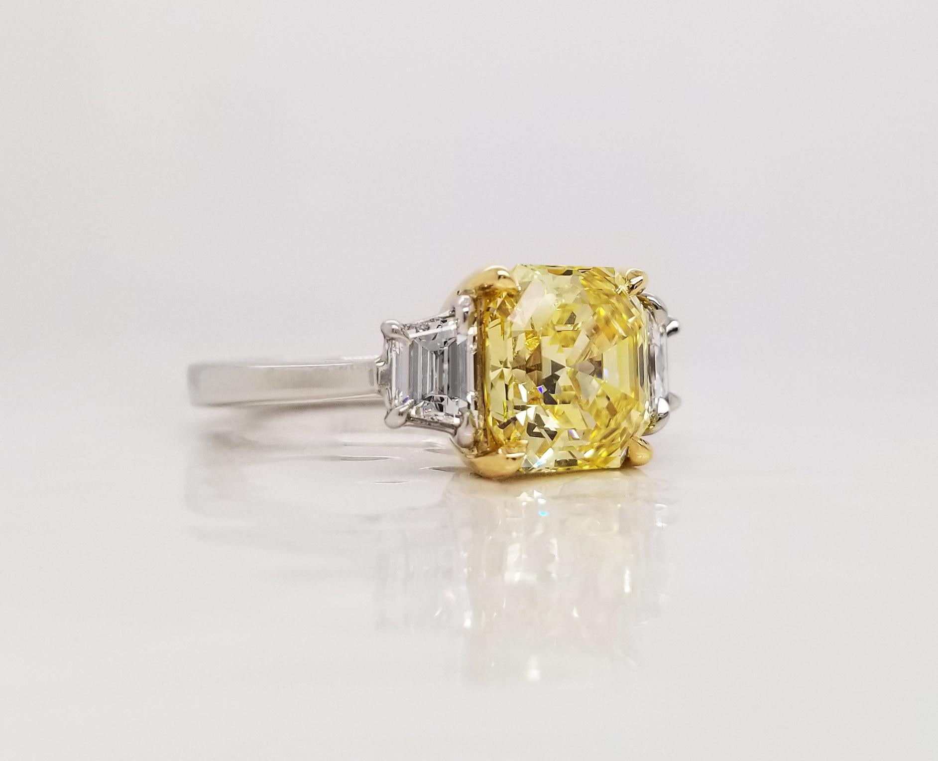 Contemporary Scarselli 3 Carat Fancy Vivid Yellow Emerald Cut Diamond Ring For Sale