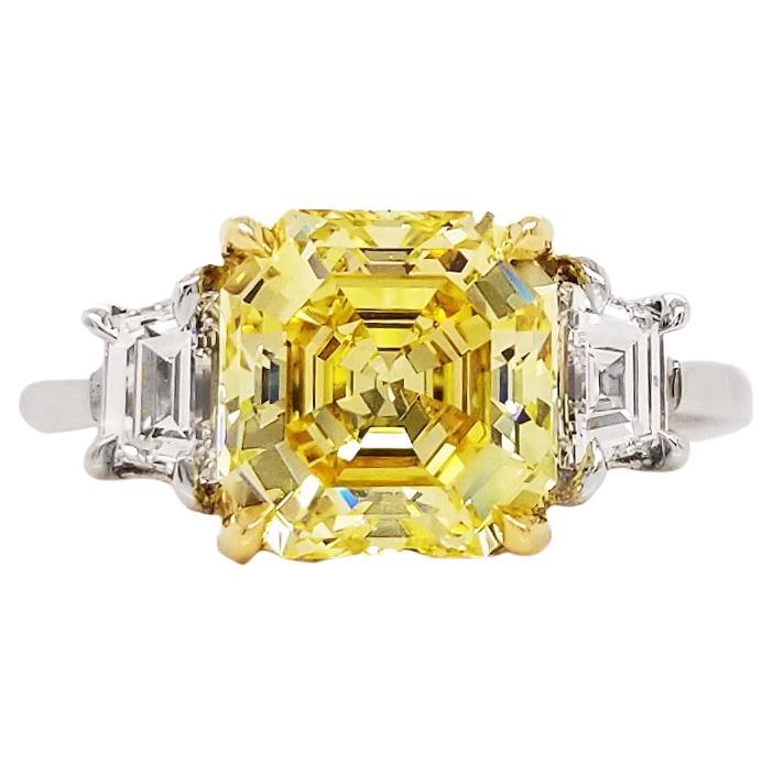 Scarselli 3 Carat Fancy Vivid Yellow Emerald Cut Diamond Ring For Sale