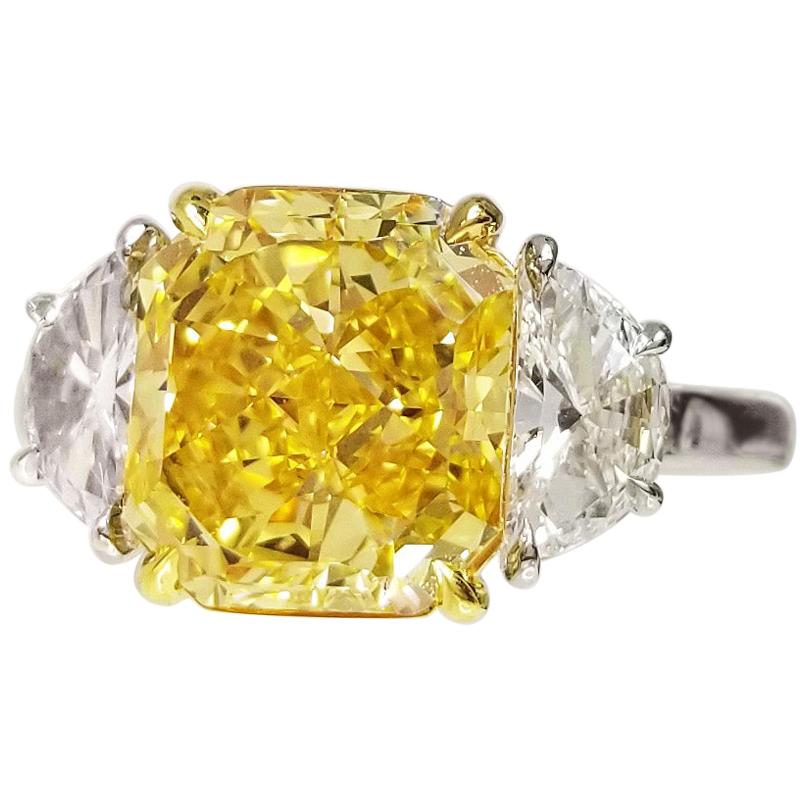 Scarselli 3 Plus Fancy Vivid Yellow Natural Diamond Engagement Platinum Ring GIA