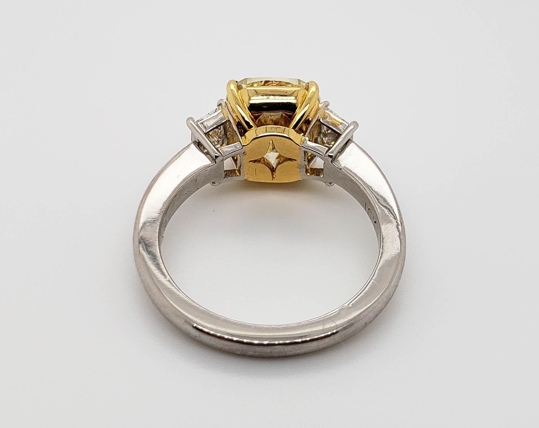 Radiant Cut Scarselli 3.80 carat Fancy Intense Yellow Cushion Cut Diamond Engagement Ring 
