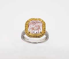 Scarselli Platinum Ring 4 Carat Radiant Fancy Light Pinkish Purple Diamond