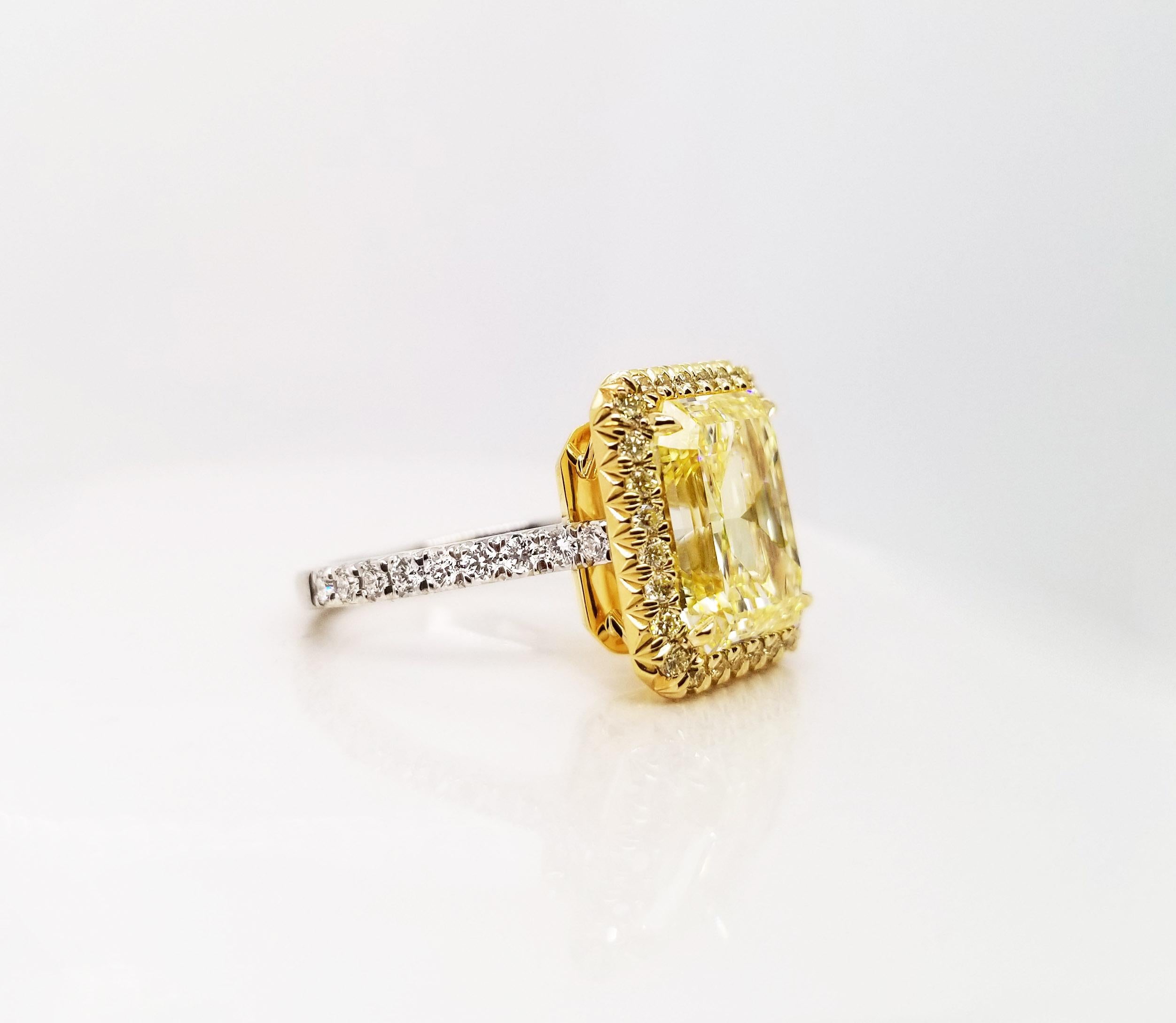 Scarselli 5 Carat Emerald Fancy Intense Yellow Diamond Engagement Ring GIA 1