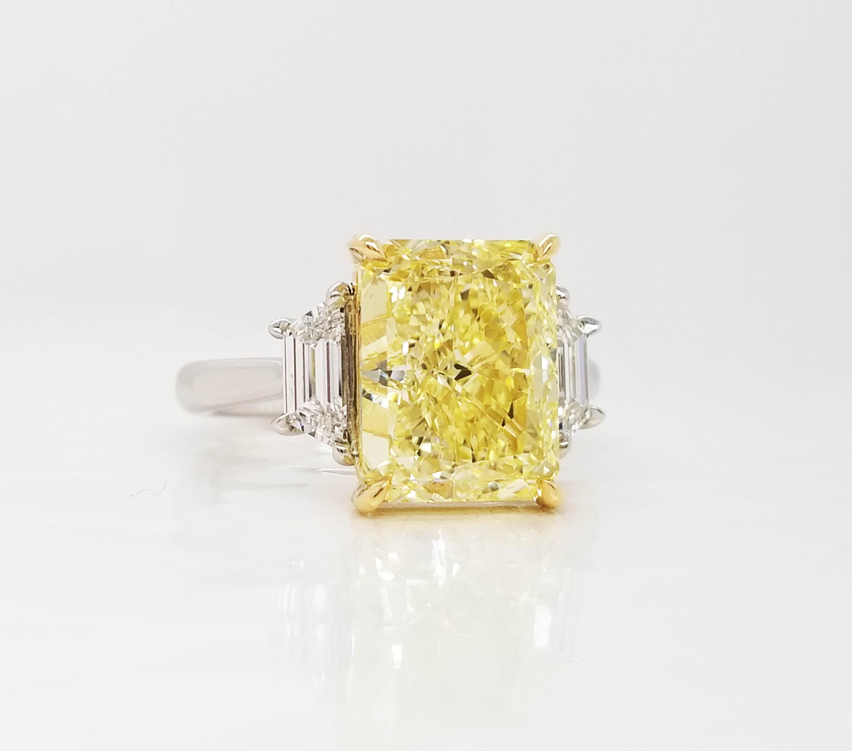 Radiant Cut Scarselli 5 Carat Fancy Yellow Diamond Ring in Platinum & 18k