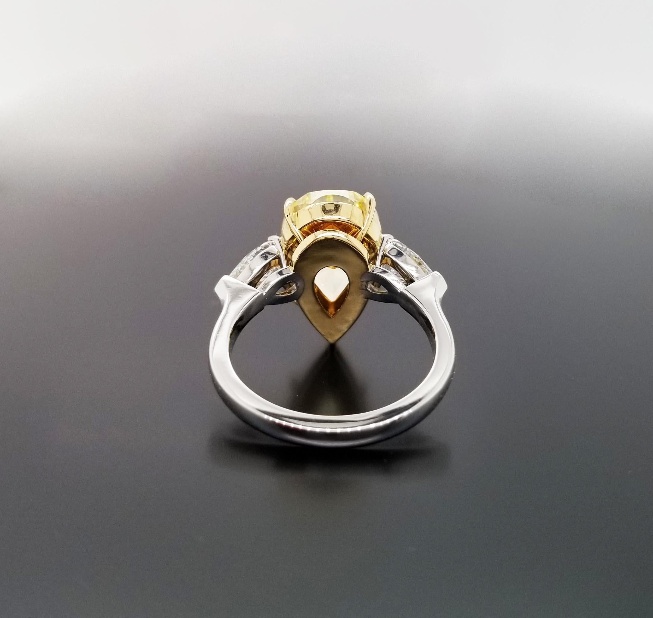 pear shaped yellow diamond ring