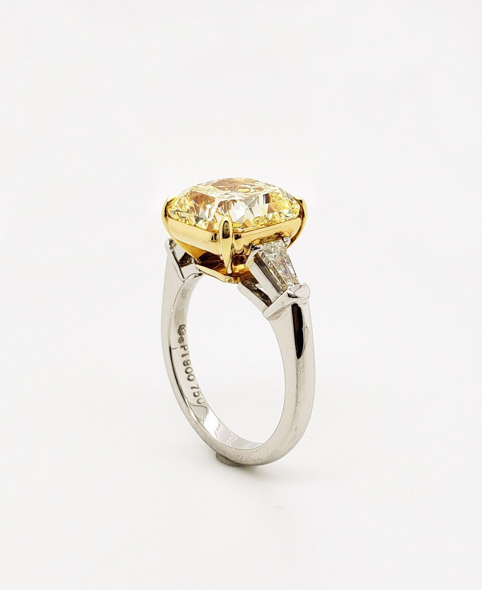 Radiant Cut Scarselli 6 Carat Fancy Intense Yellow Radiant Diamond Ring in Platinum VS1 GIA For Sale