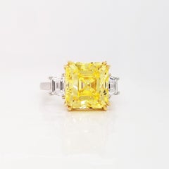 Scarselli 6 Carat Fancy Vivid Yellow Emerald Cut Diamond Ring in Platinum