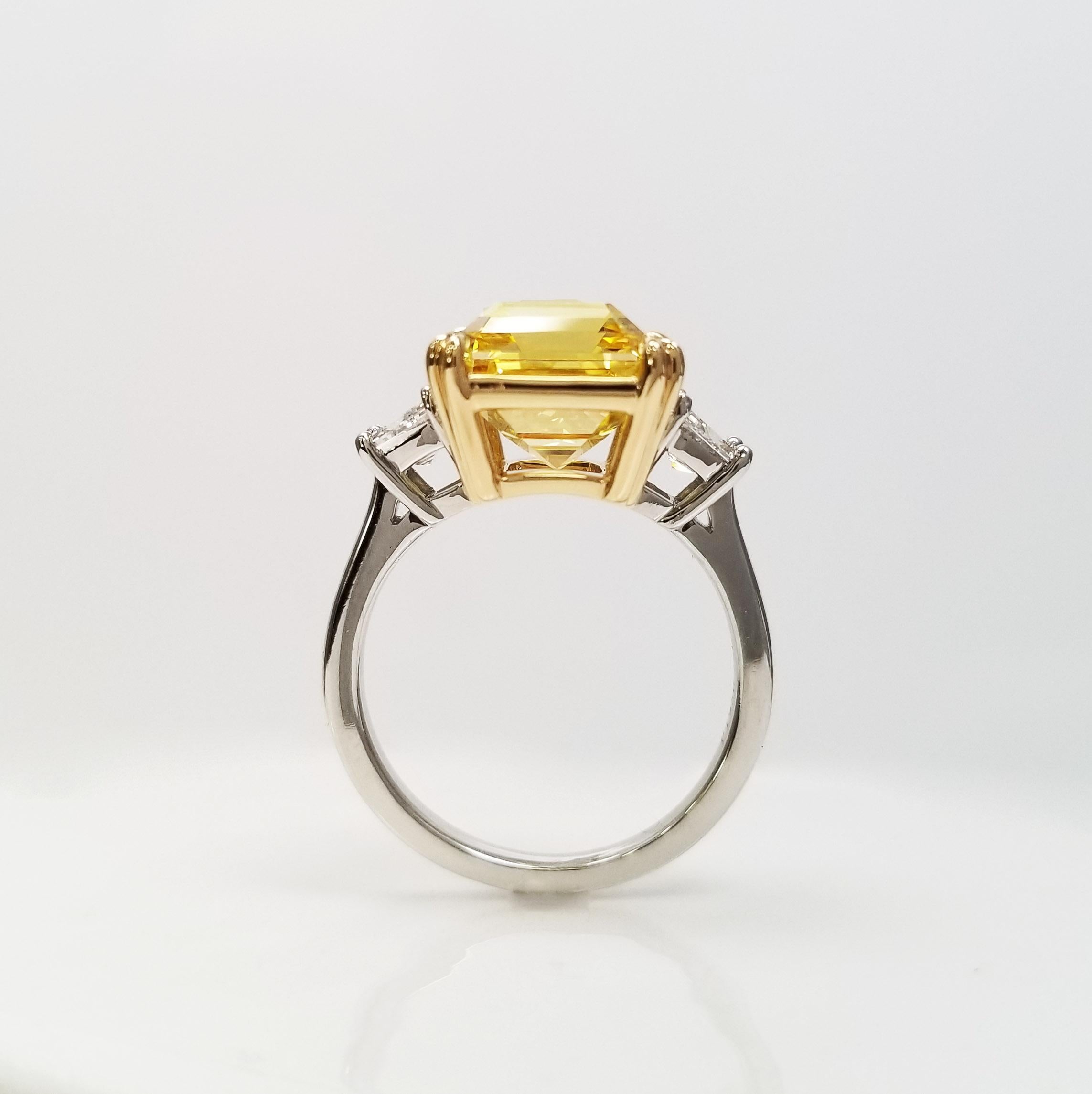 Scarselli 6 Carat Fancy Vivid Yellow Emerald Cut Diamond Ring in Platinum In New Condition In New York, NY