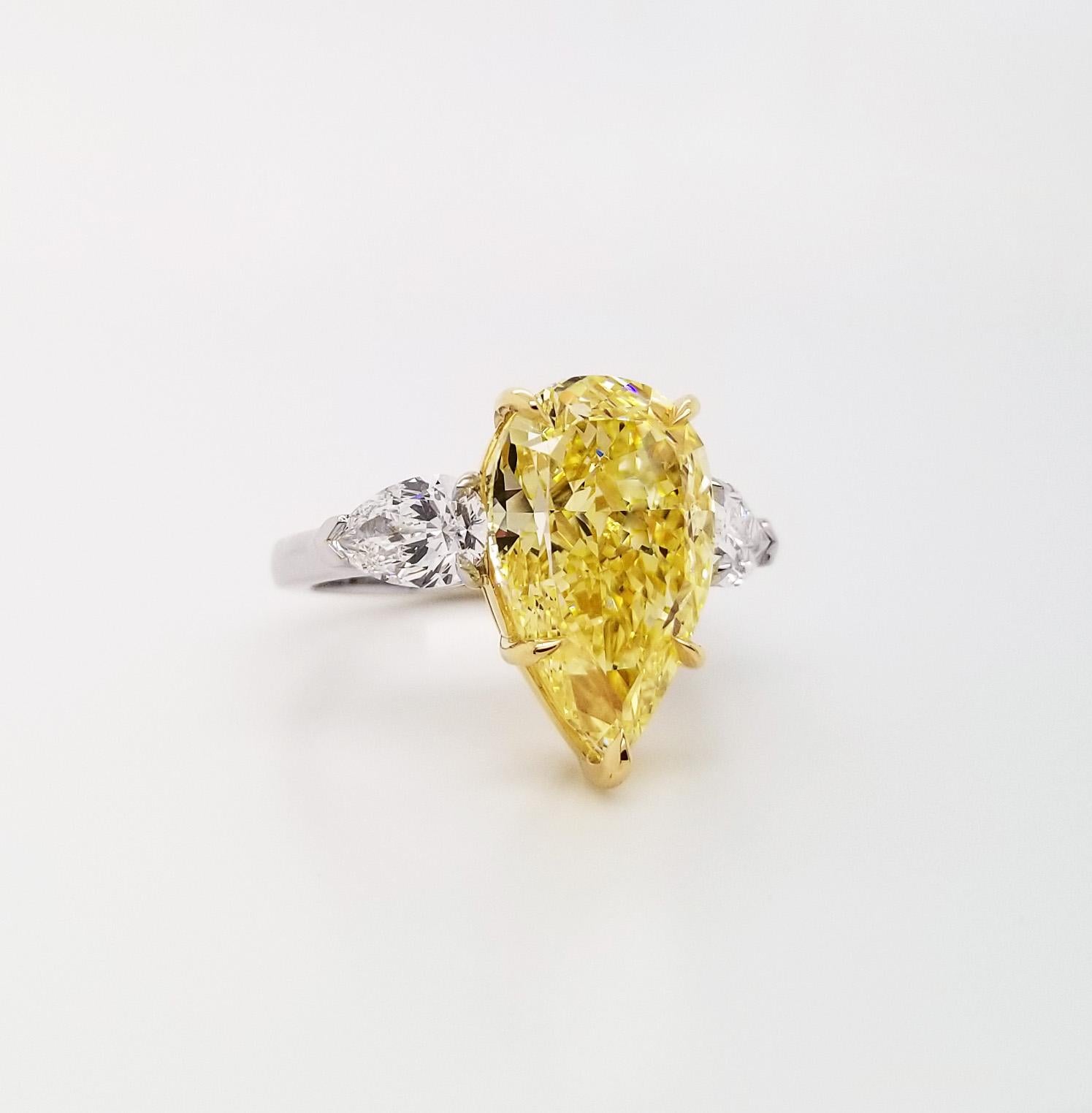 Scarselli 5 Carat Pear Shape Fancy Yellow Diamond Engagement Ring In New Condition In New York, NY