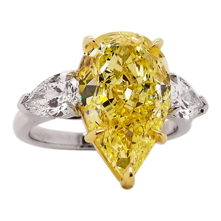 Scarselli 5 Carat Pear Shape Fancy Yellow Diamond Engagement Ring For Sale  at 1stDibs