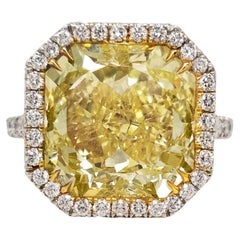 Scarselli 7 Carat Fancy Intense Yellow Diamond Ring in Platinum