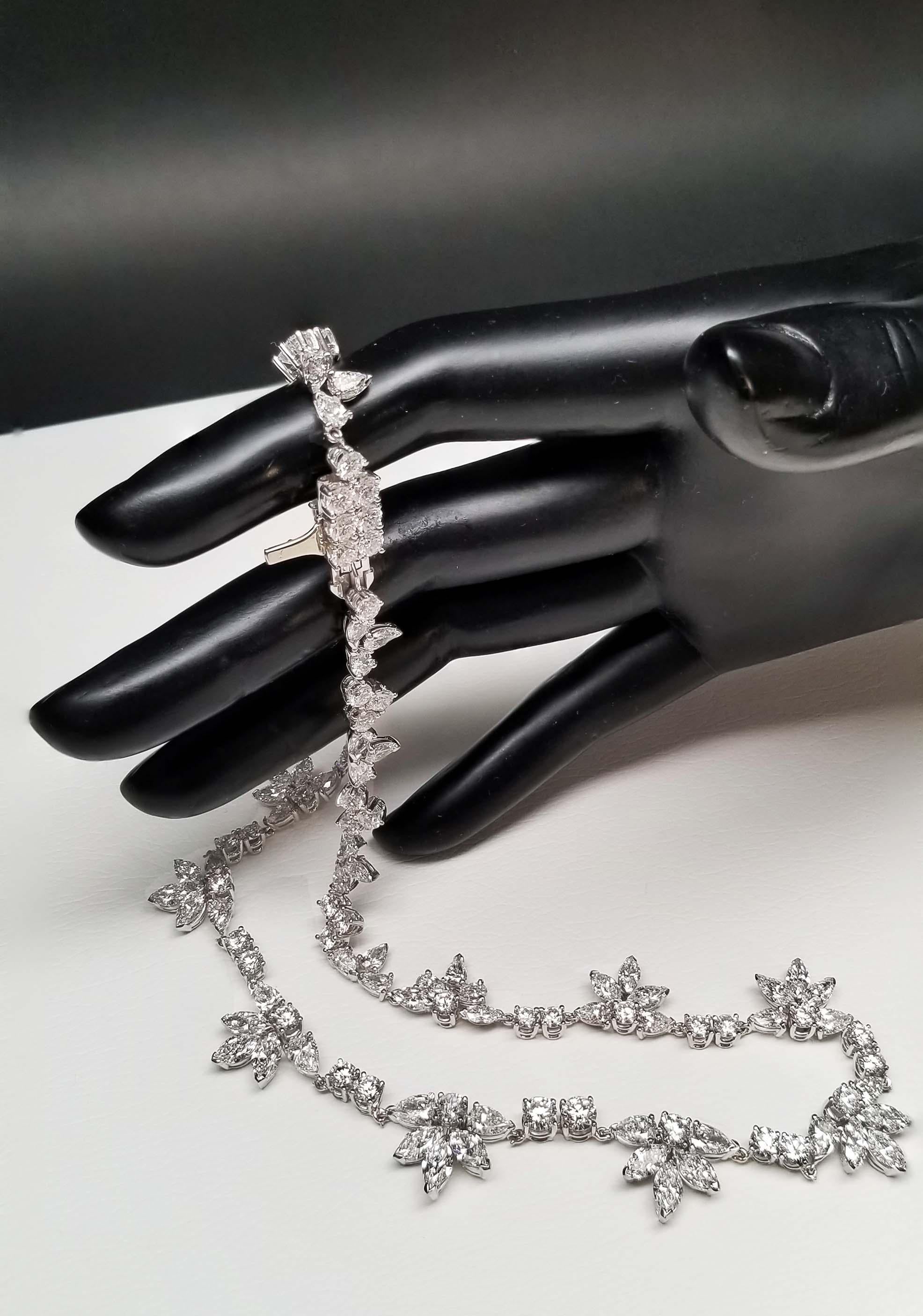 SCARSELLI Diamant-Halskette aus Platin (Marquiseschliff) im Angebot