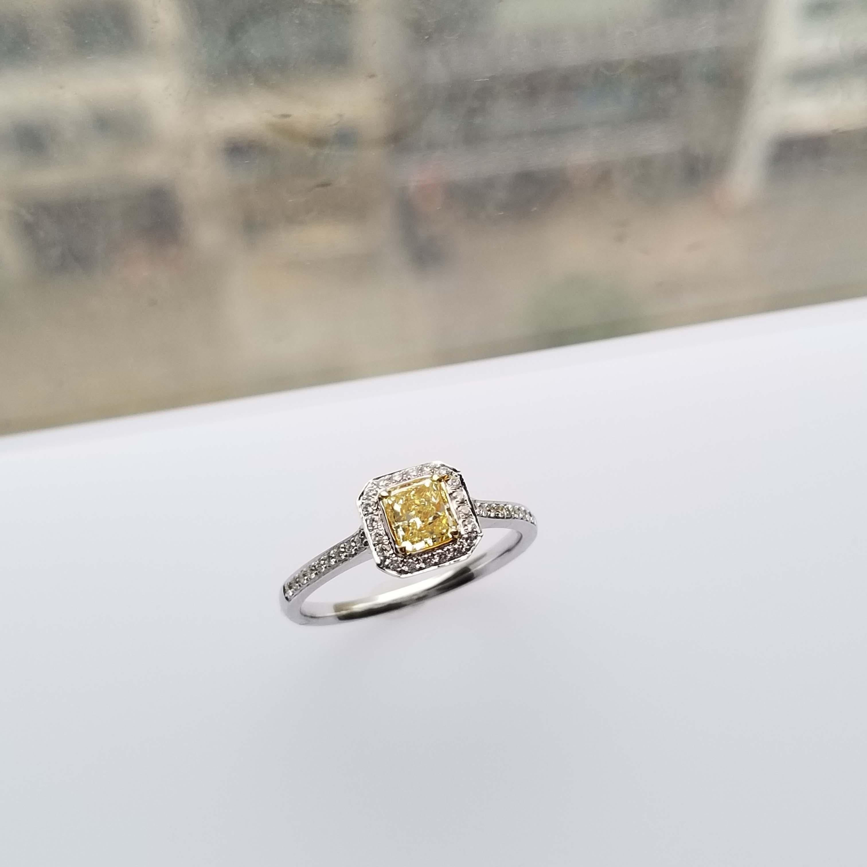 SCARSELLI Engagement Ring 0.50 Carat Fancy Yellow Diamond GIA Certified 6