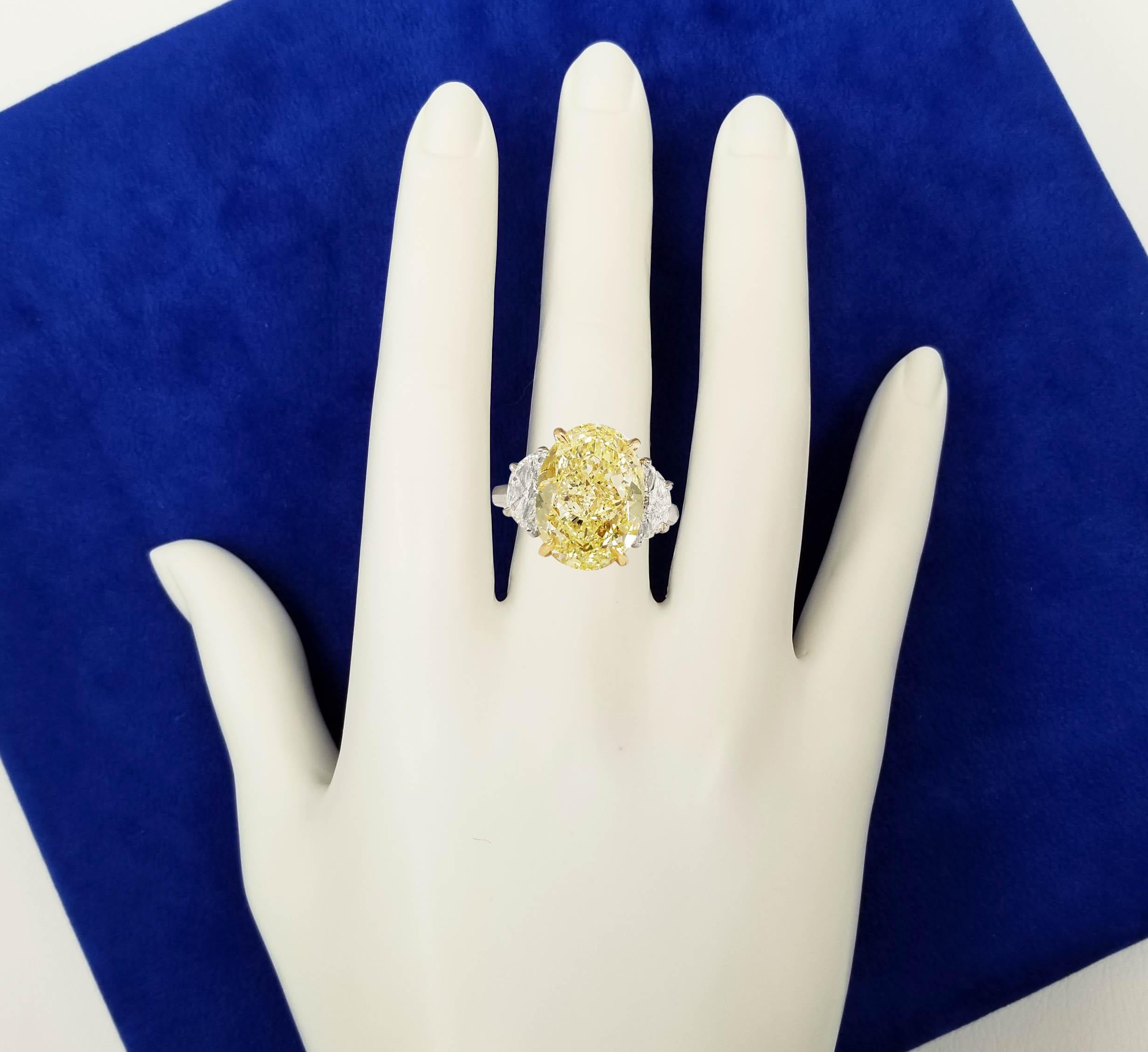 Women's Scarselli Engagement Ring 7 Carat Fancy Yellow Oval Diamond GIA Certified