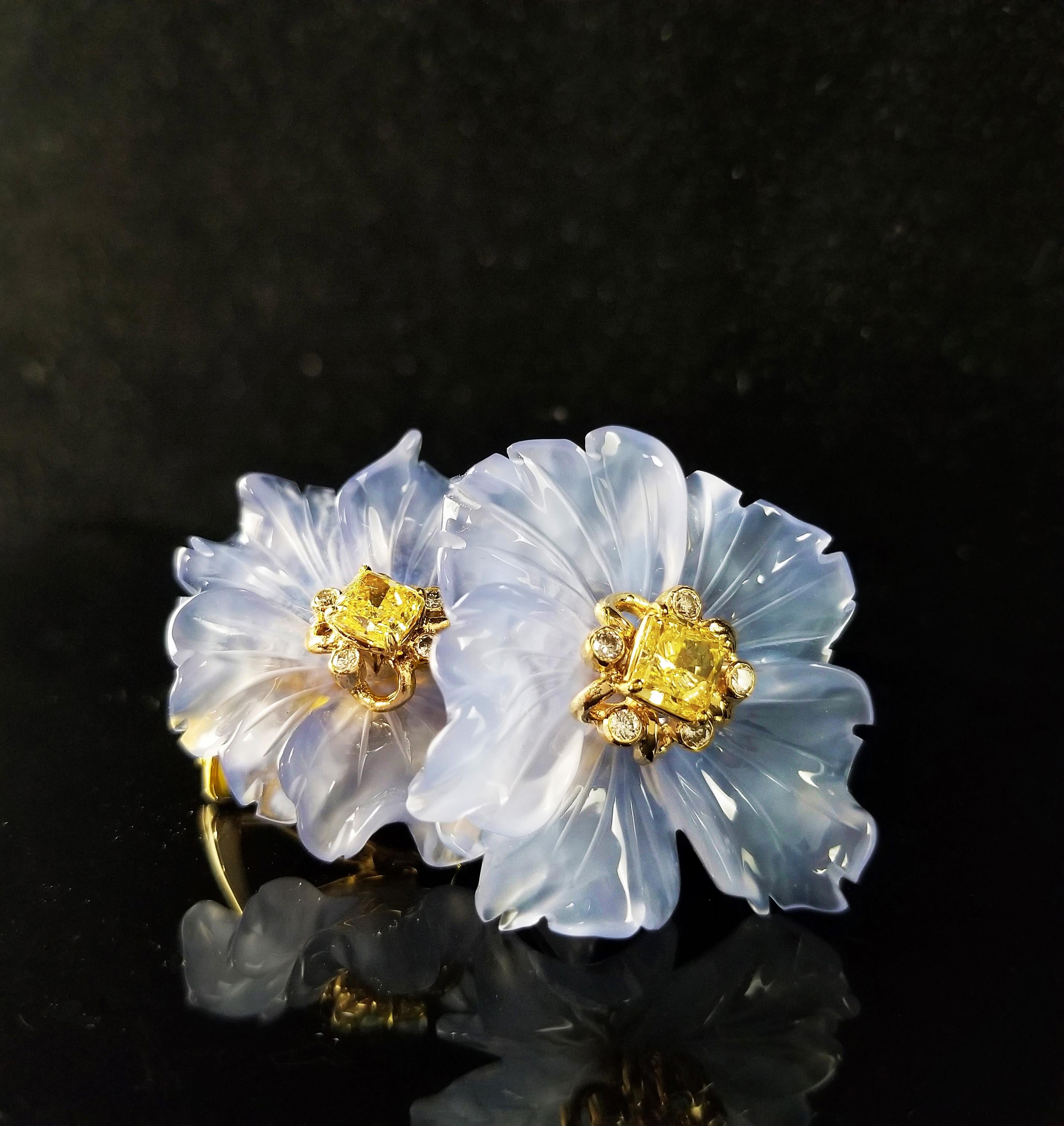 Scarselli GIA Ausgefallene intensiv gelbe Diamant-Blumen-Ohrringe von Rebecca Koven (Kissenschliff) im Angebot
