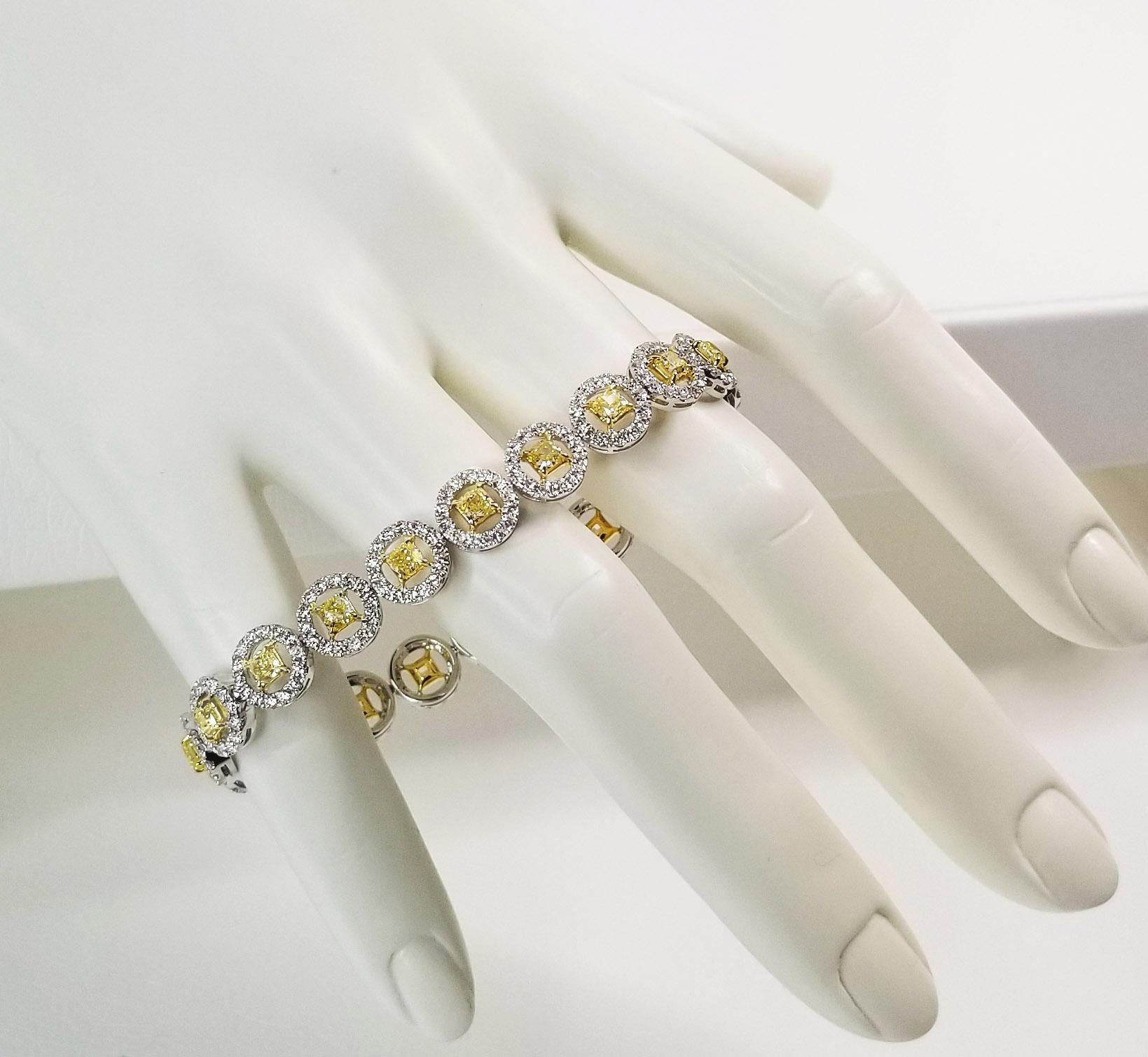 Scarselli Fancy Intense Yellow Diamond Line Bracelet 3.41 Carat In New Condition In New York, NY
