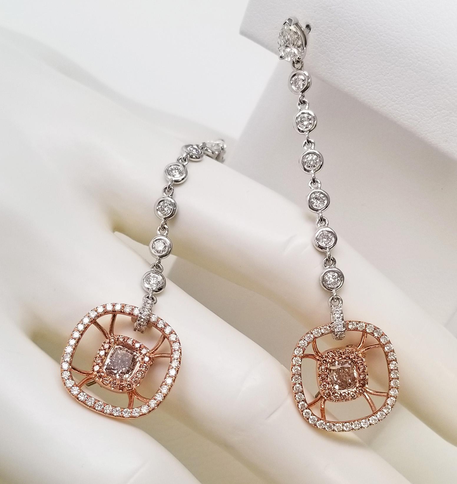 Scarselli GIA Fancy Hellrosa Diamant-Ohrringe aus 18 Karat Roségold mit 4,66 TCW (Zeitgenössisch) im Angebot