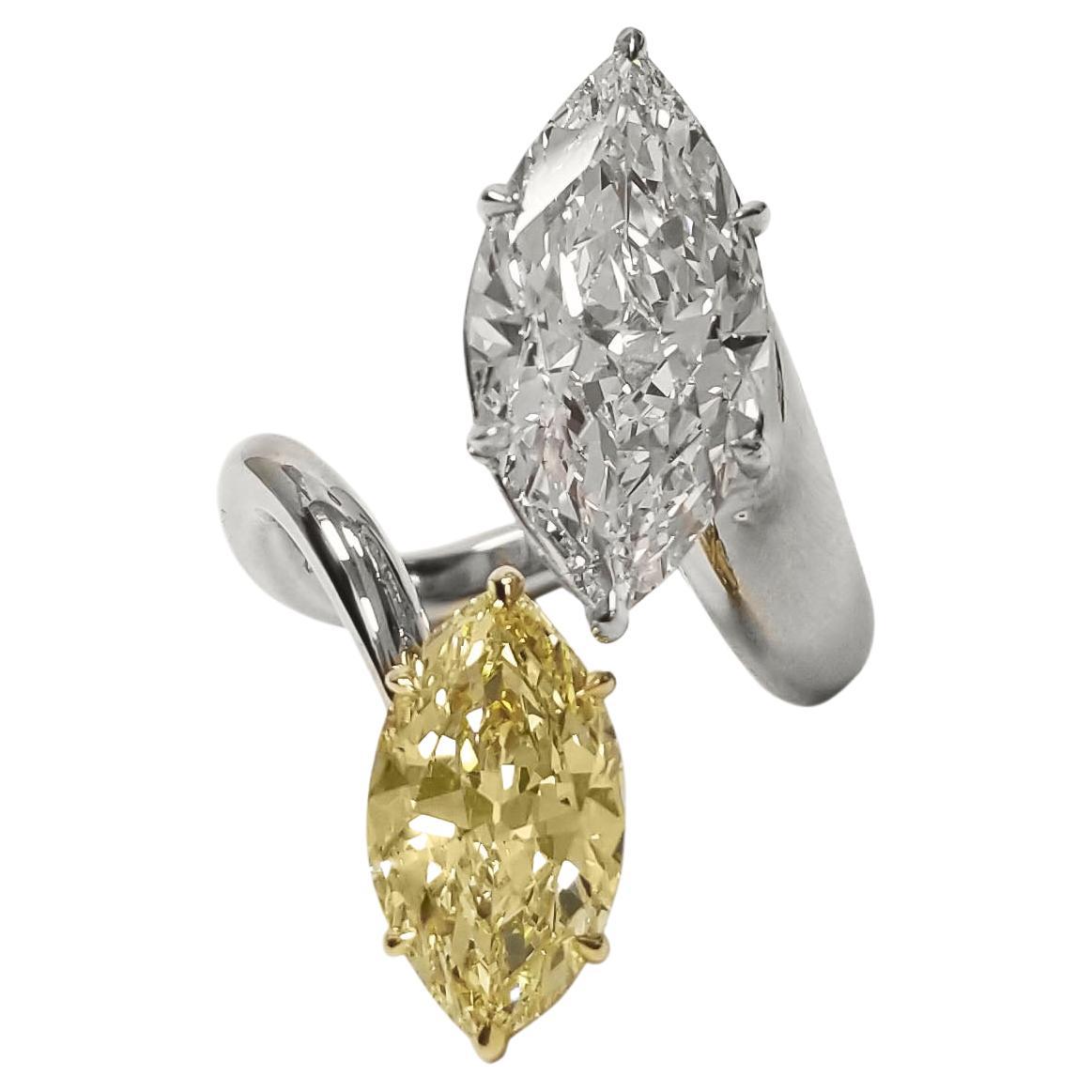 SCARSELLI Platinring mit DeBeers GIA zertifiziertem 5 Karat Marquise Diamant  im Angebot