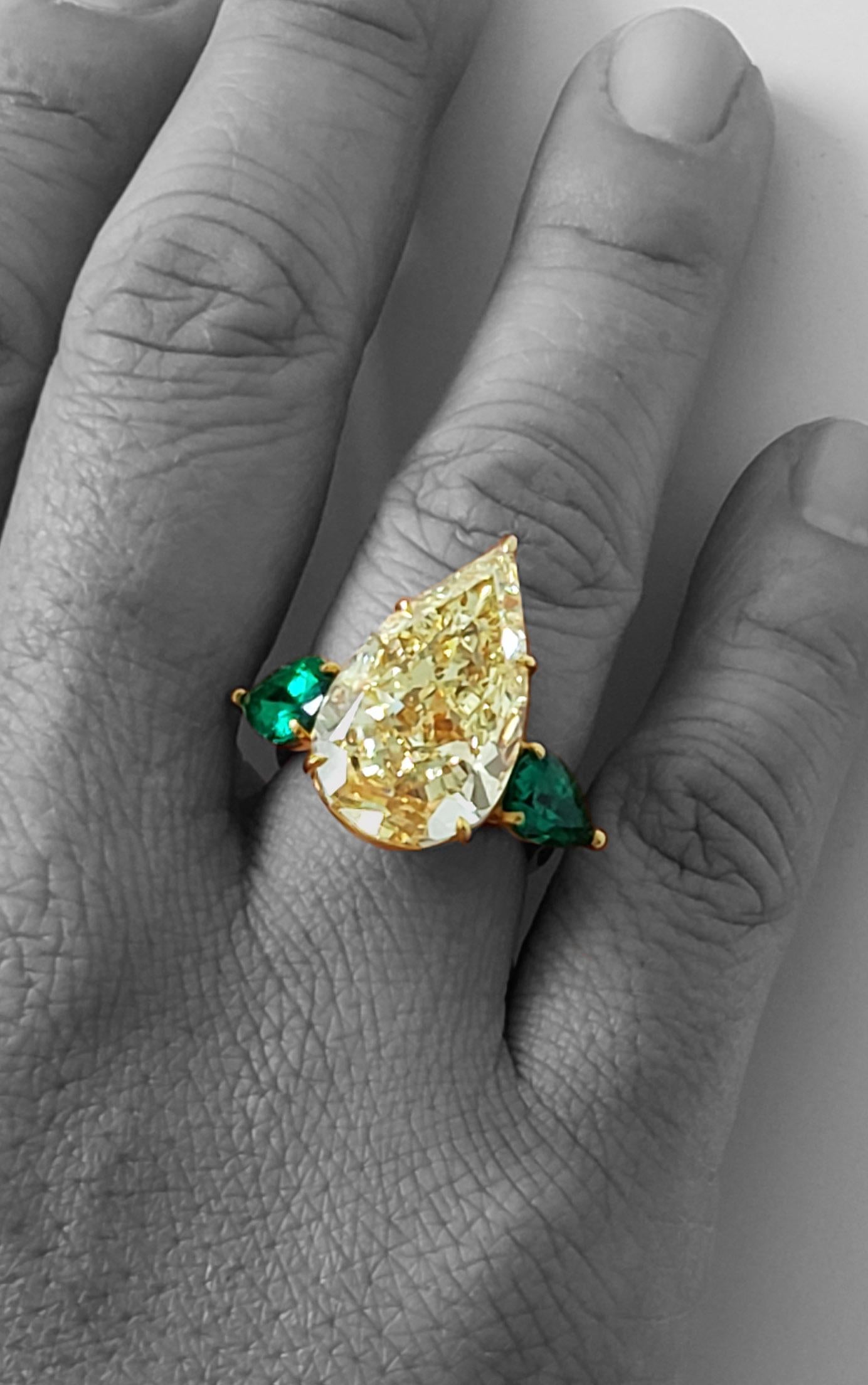 Scarselli Ring 14 Carat Pear Shape Yellow Diamond with Emeralds 1