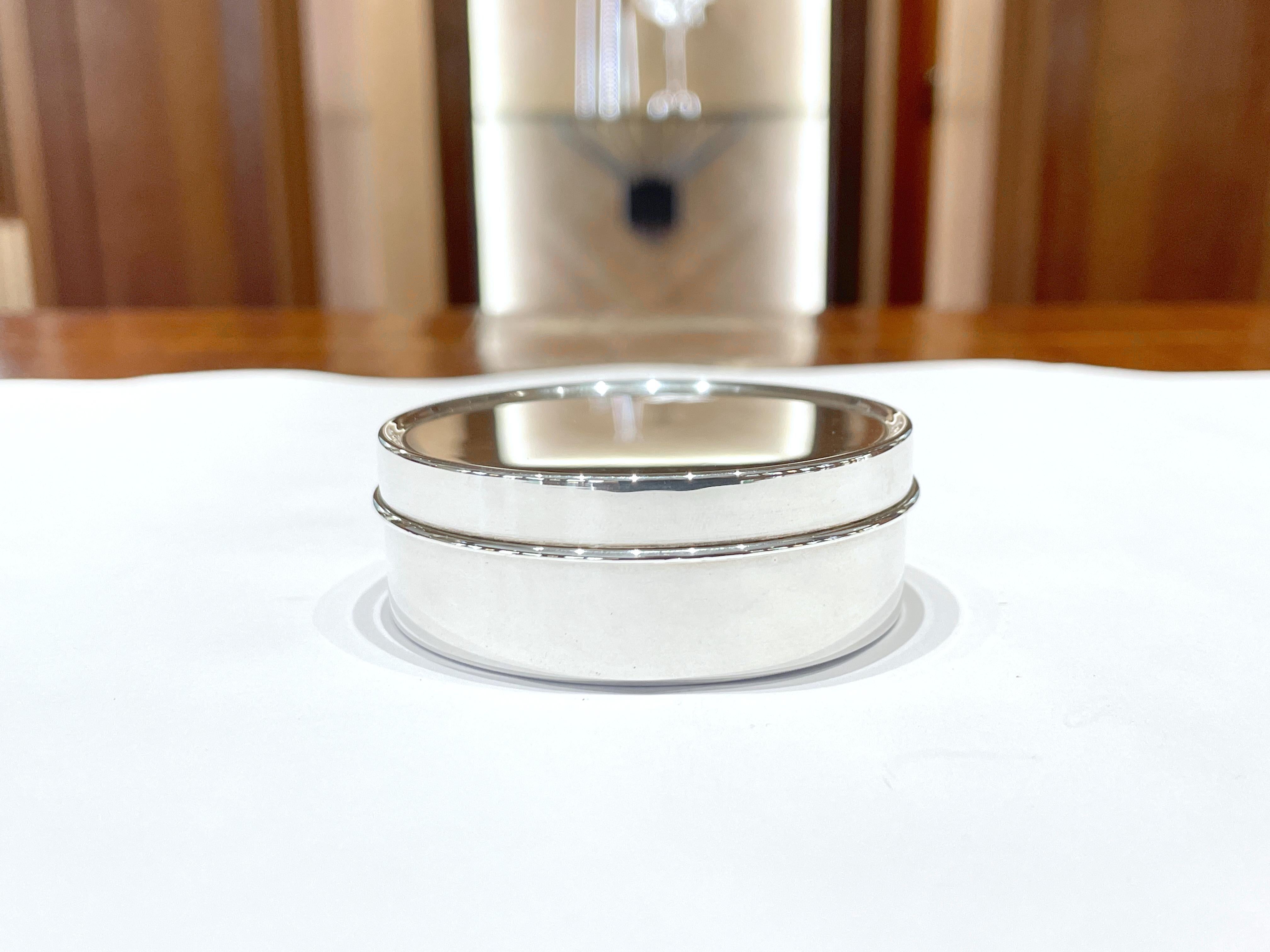 Women's or Men's 925 sterling silver shoe cream holder shaped box For Sale