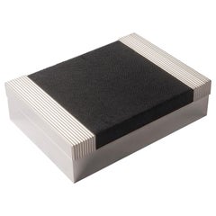Caja mueble de metal y piel de tiburón - Galucharme Black