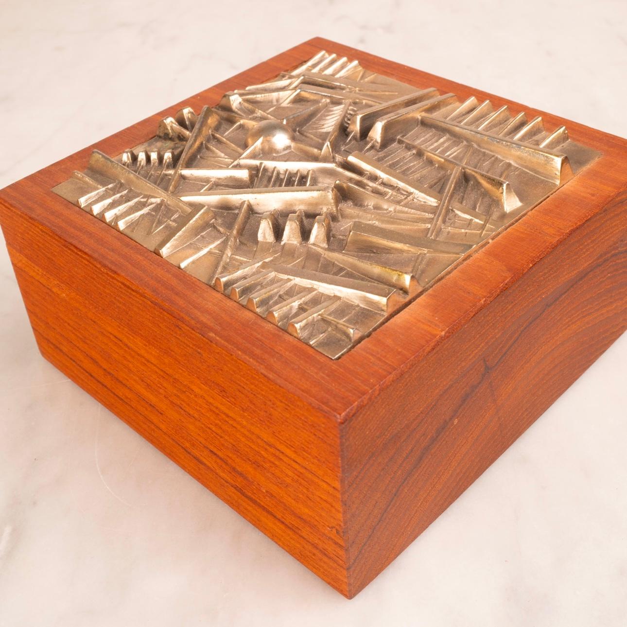 Late 20th Century Box by Arnaldo Pomodoro for Edizioni Ars D, Milan For Sale