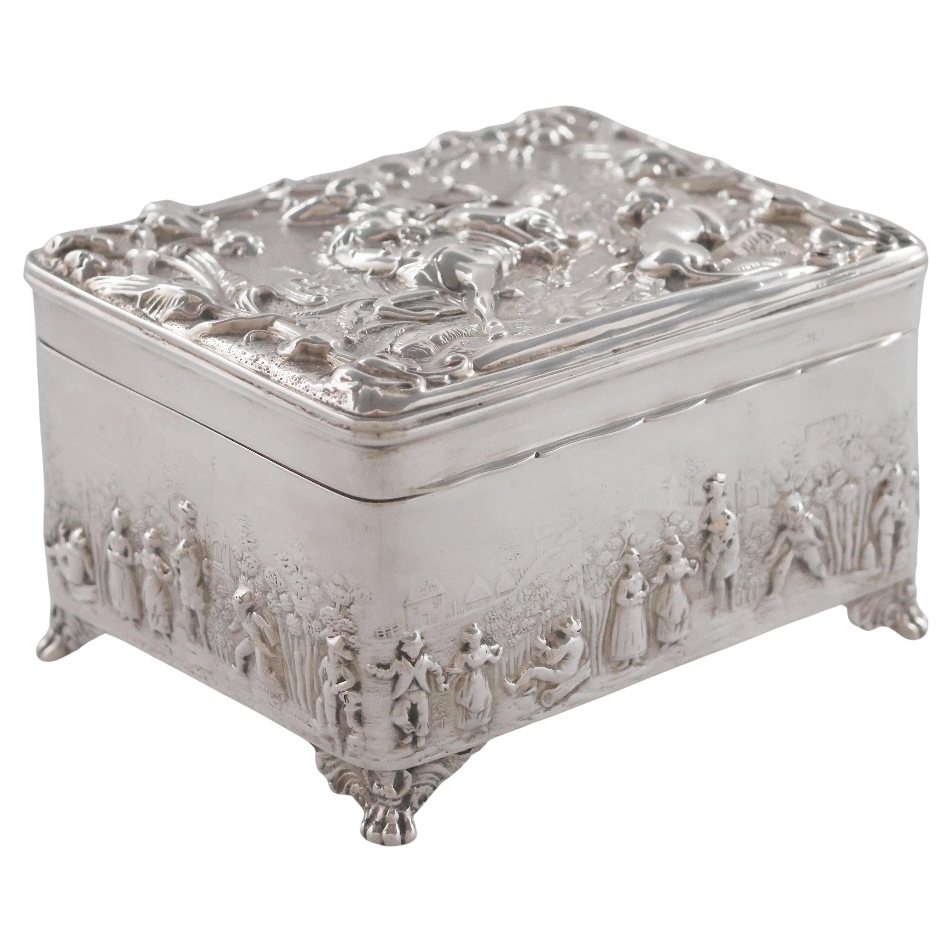 Scatola in argento sterling Regina Vittoria, Chester, 1890-1899