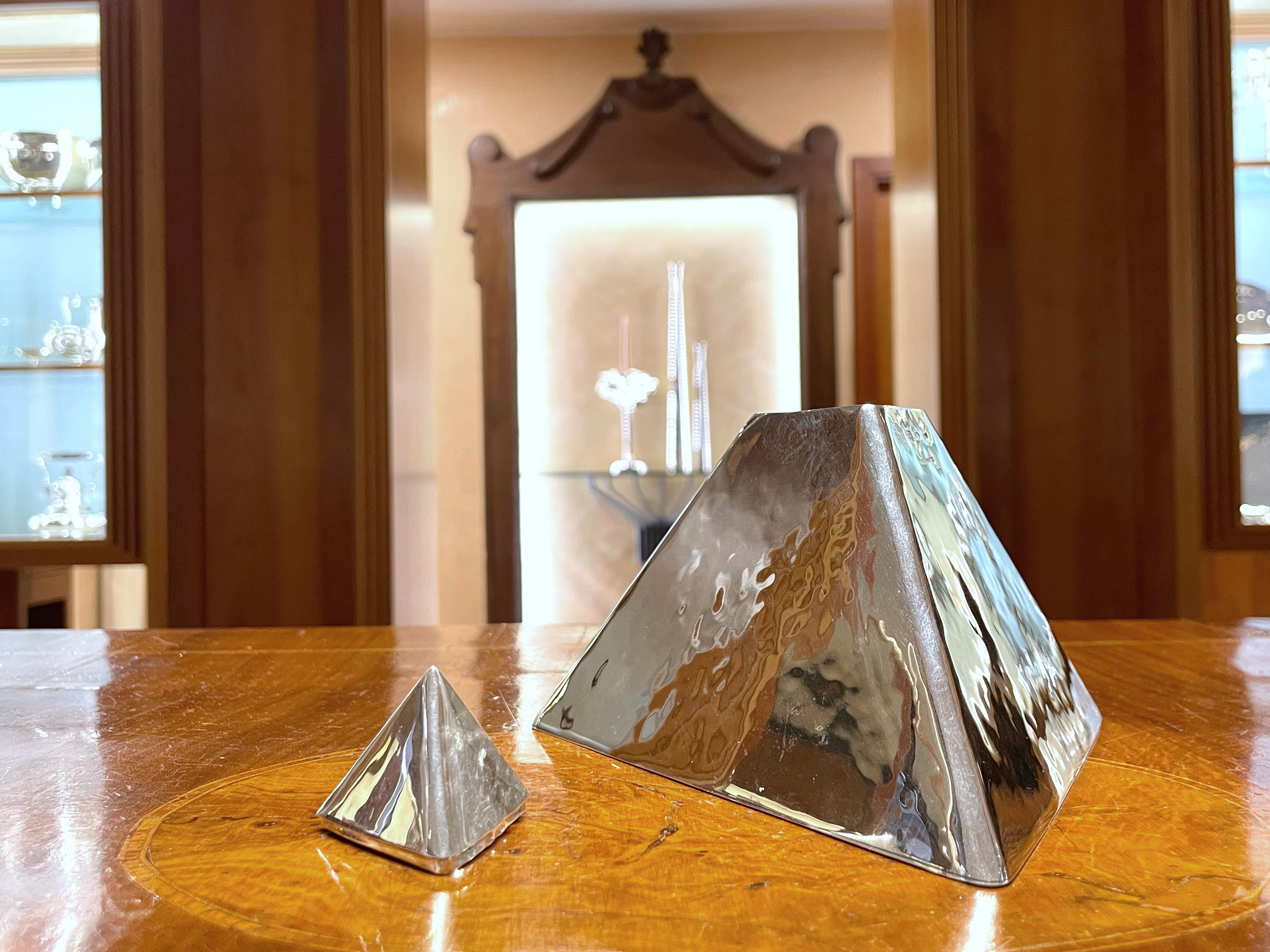 Brandimarte 925 Sterling Silber kleine Pyramide Box für Damen oder Herren im Angebot