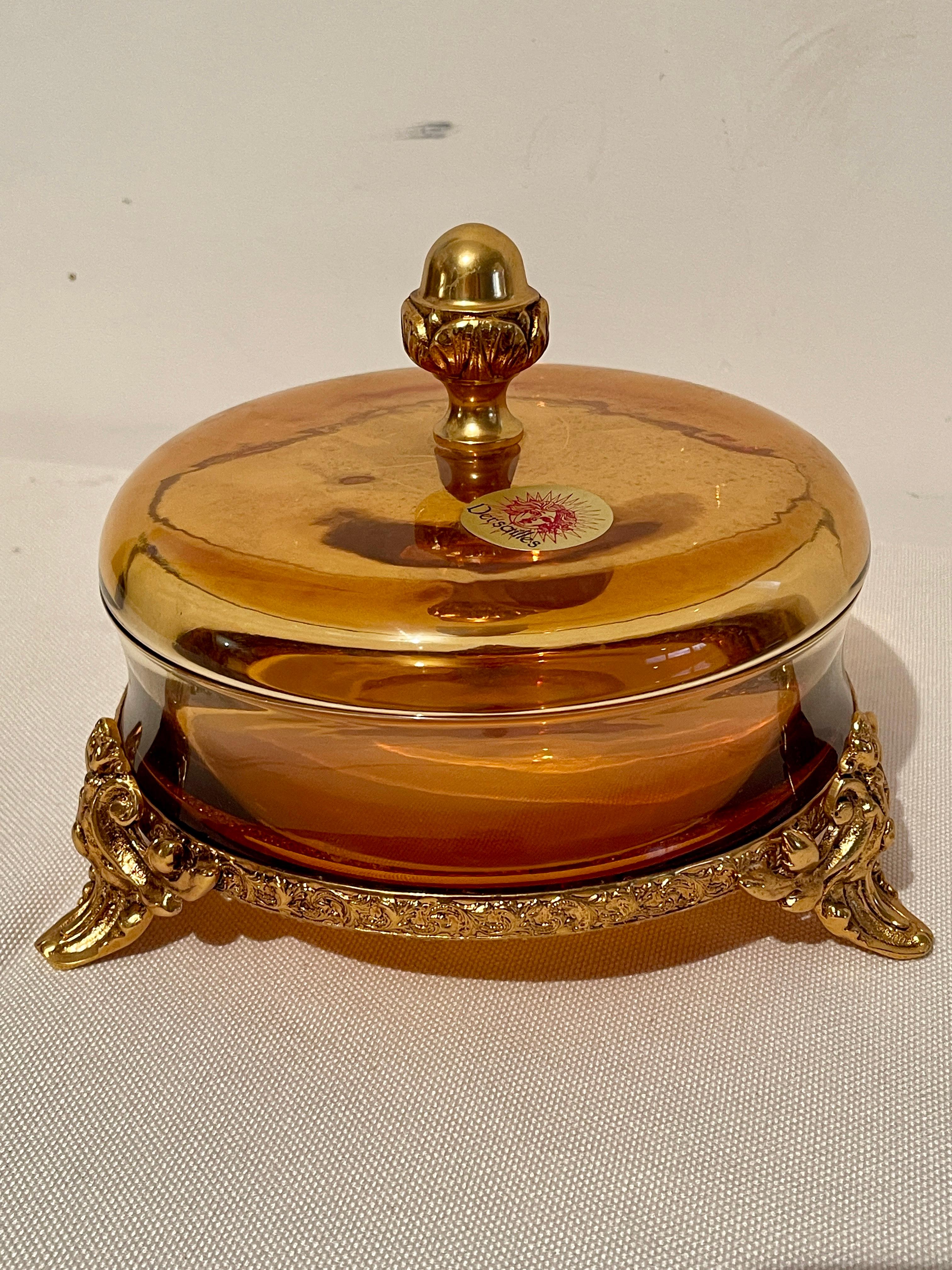 Autre Boîte ronde en cristal ambre italie 1970 en vente