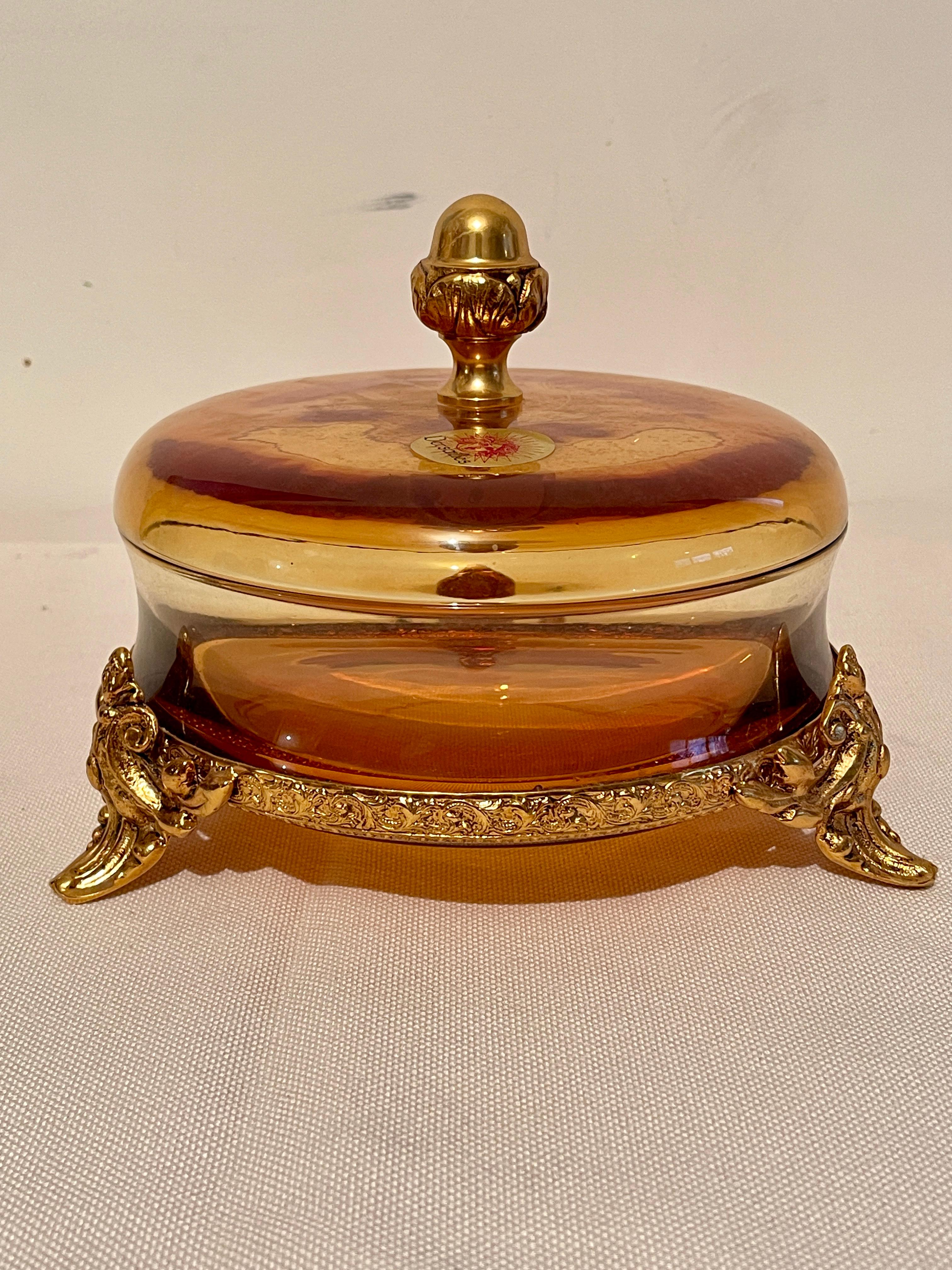 Boîte ronde en cristal ambre italie 1970 en vente 1
