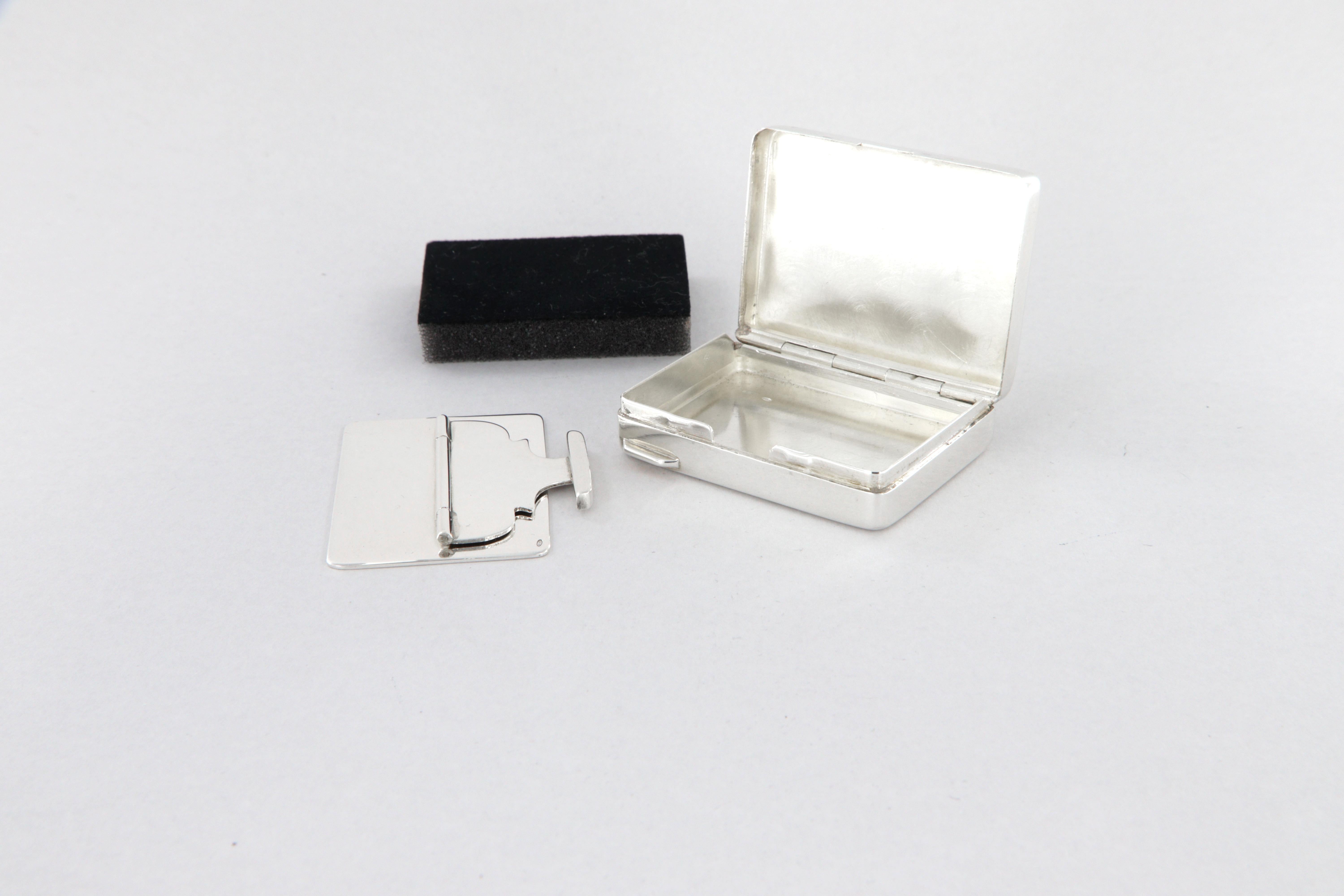 Caja para sellos de bolsillo de plata de ley 925 en venta 6