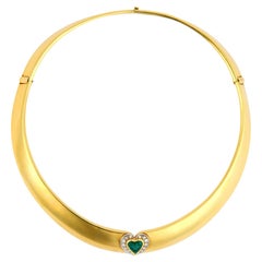 Scavia 1.50 carat emerald diamond 18k yellow gold choker necklace
