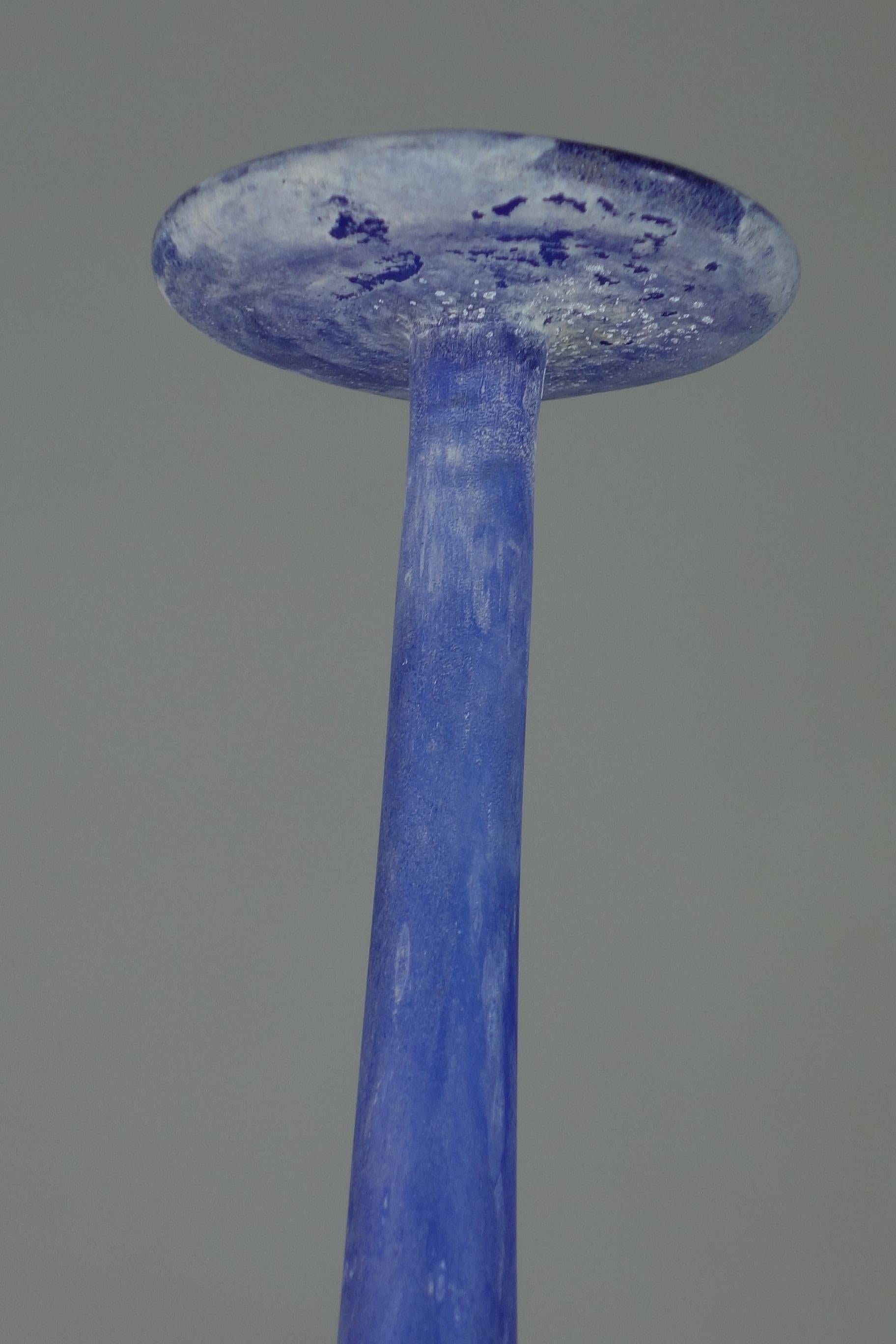 Pareja de jarrones de cristal azul 