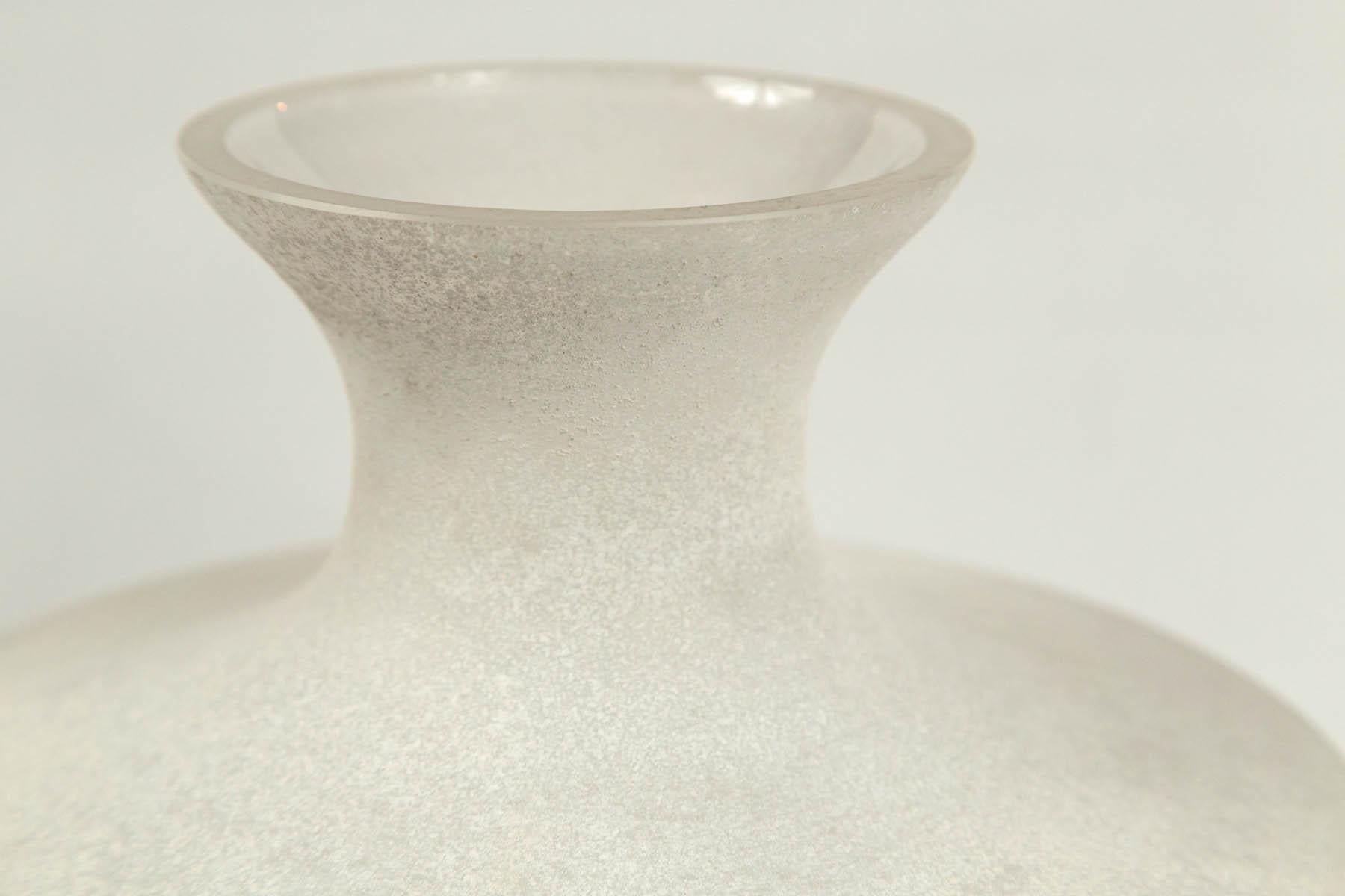 Italian Scavo Glass Vase by Seguso, Murano, Italy, 20th Century For Sale
