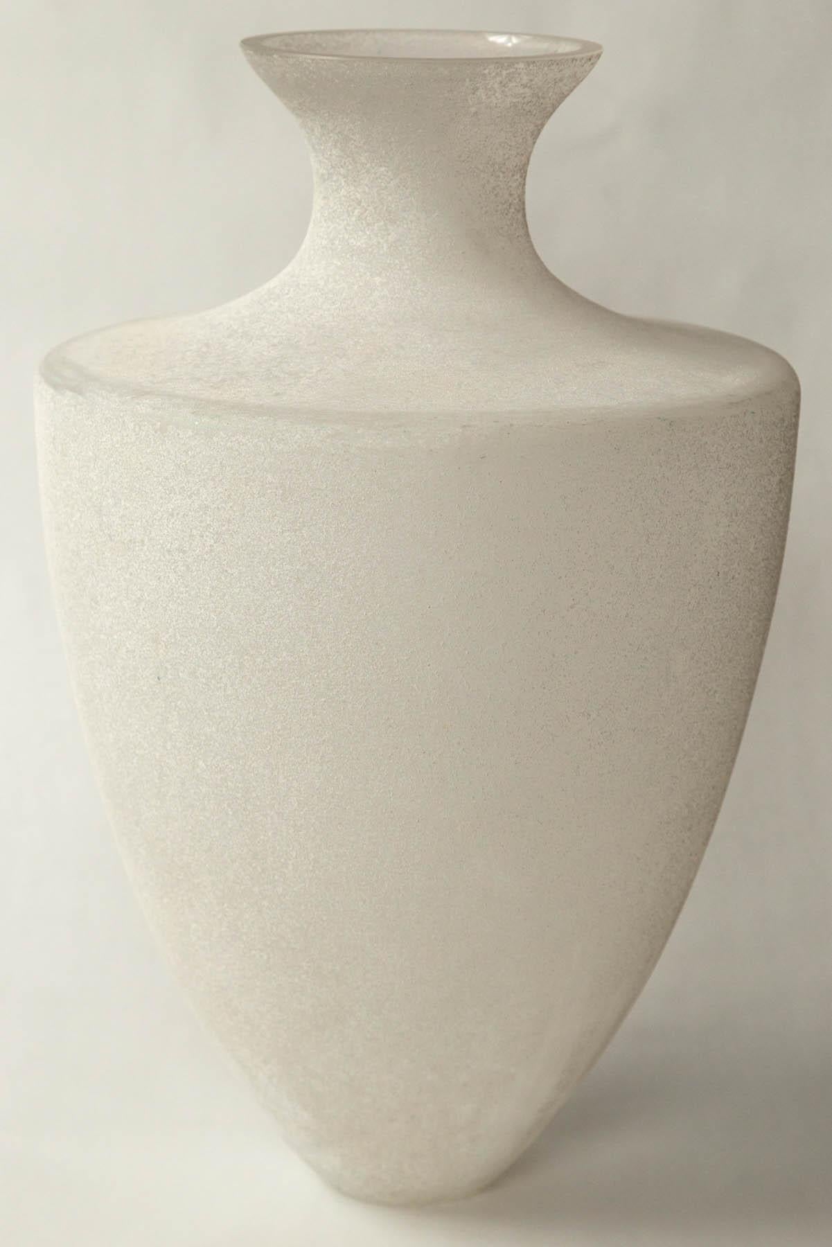 Vase en verre Scavo de Seguso, Murano, Italie, 20ème siècle Bon état - En vente à Chappaqua, NY