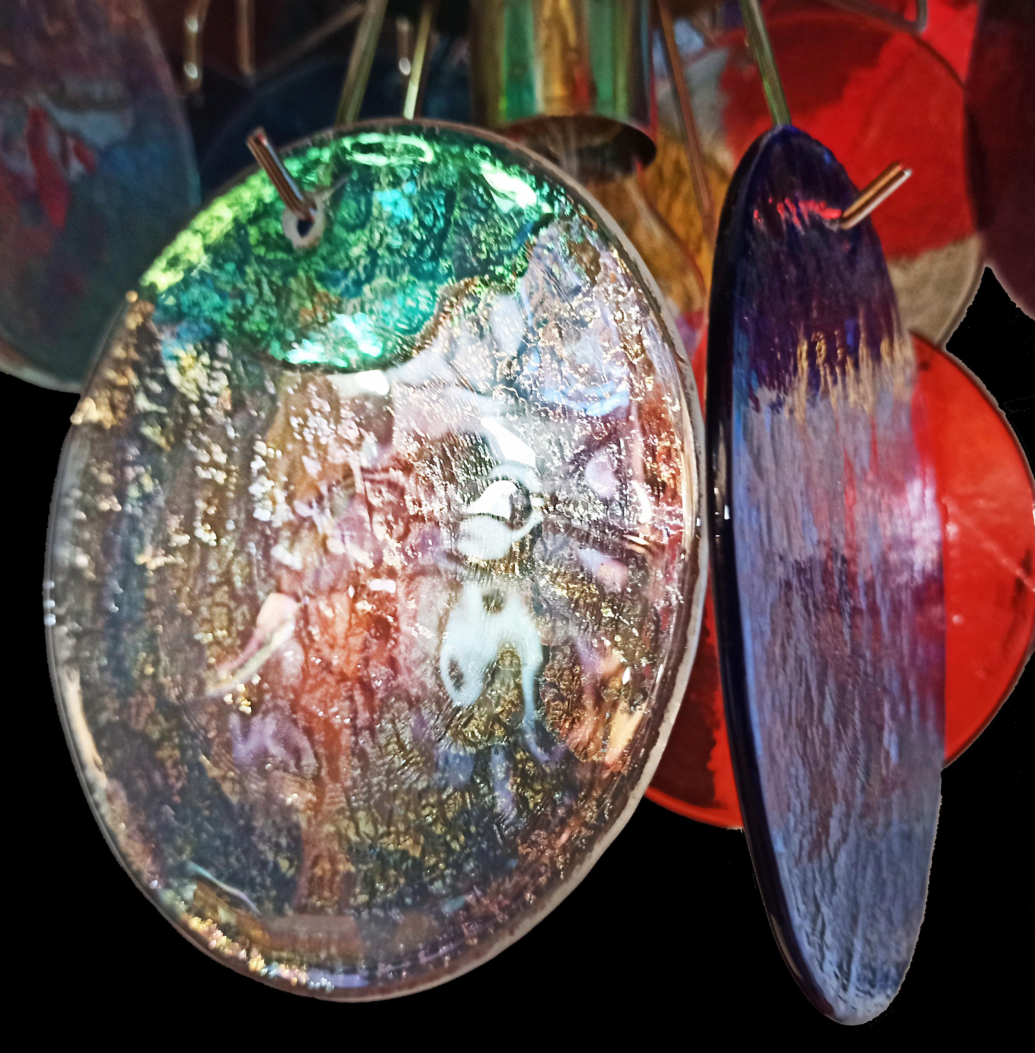 Lustre scénique de haute qualité en verre de Murano de l'ère spatiale - 57 verres multicolores en vente 3
