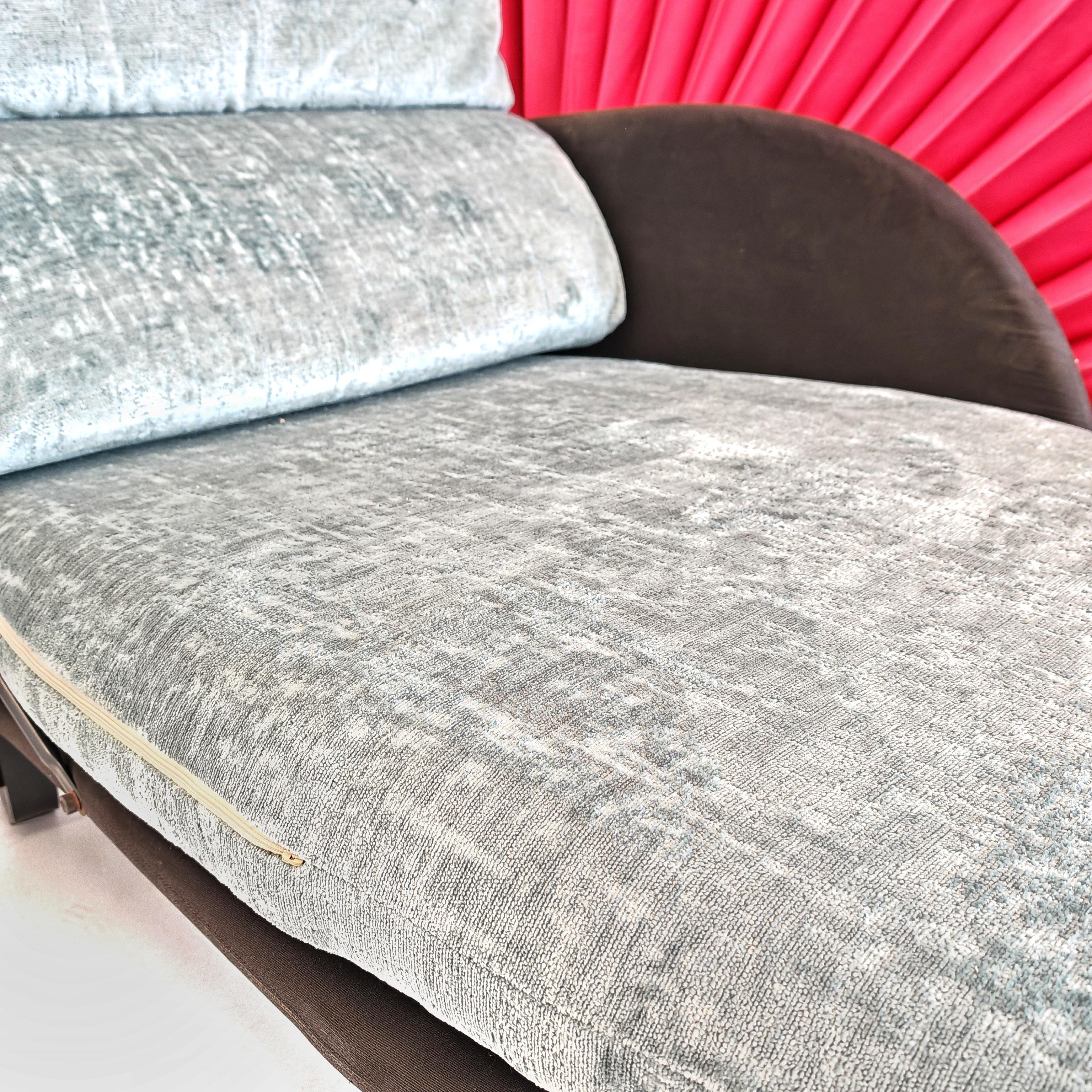 scenografica dromeuse design italiano 80s verde e fucsia 