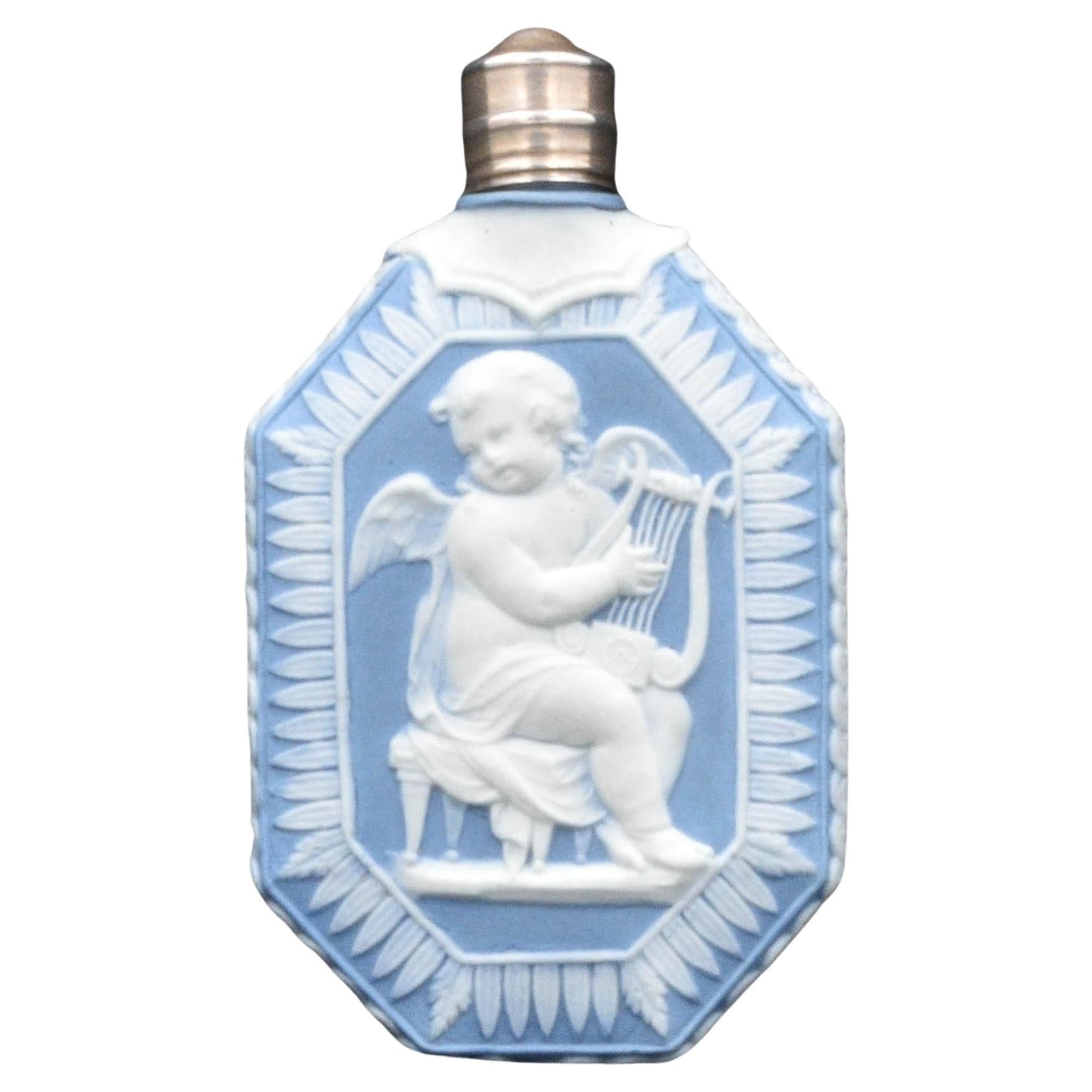 Flacon de parfum, ou flacon, en jaspe bleu pâle, Wedgwood C1790 en vente
