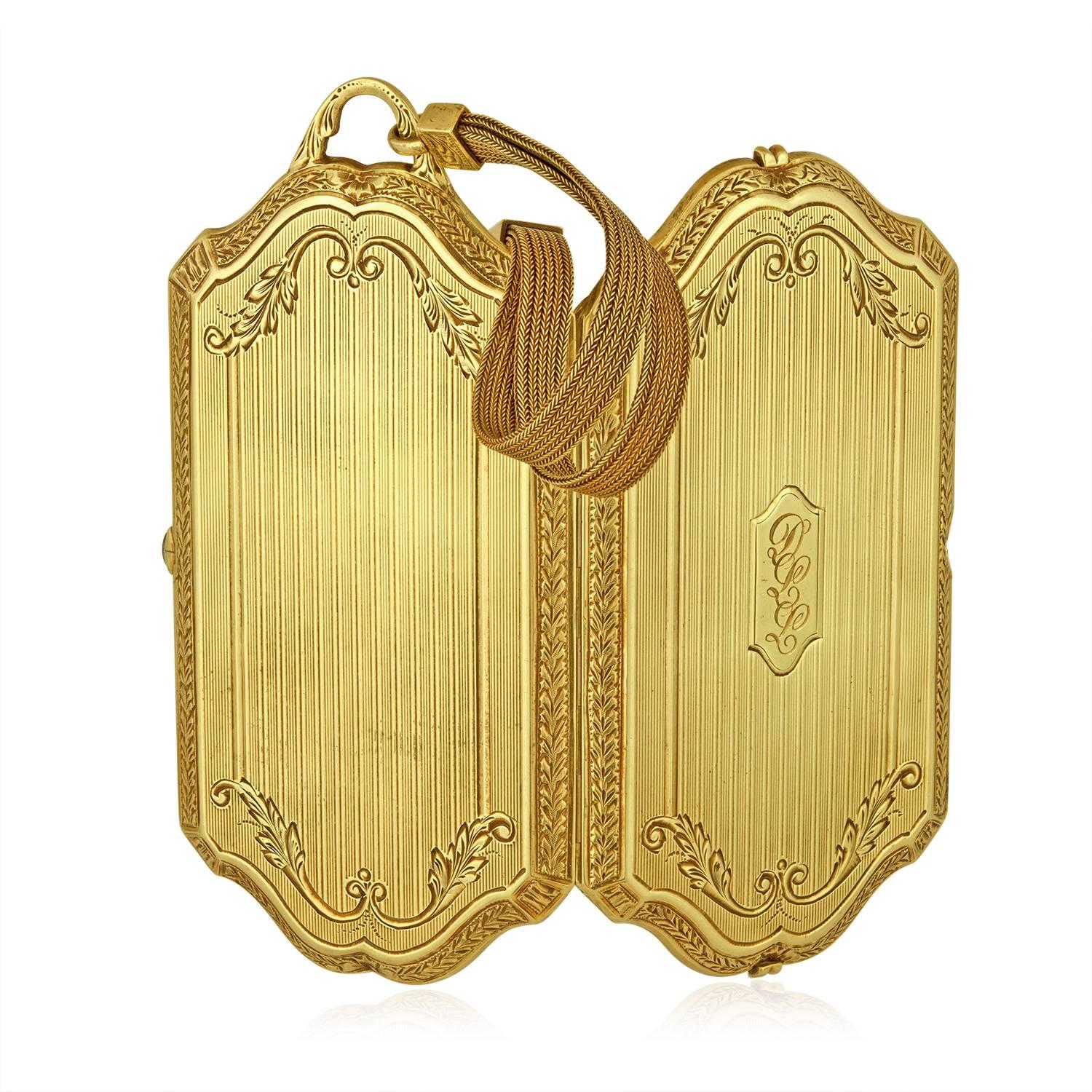 Schanfein & Tamis Art Deco Gold Wristlet Compact In Good Condition For Sale In New York, NY