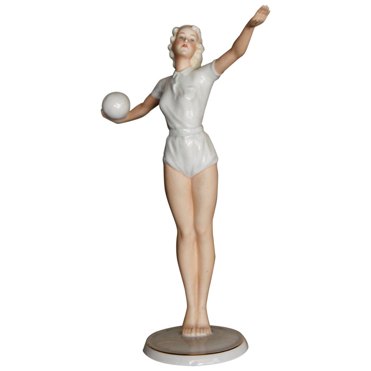 Schaubach Kunst Porcelain Figurine of a Volleyball Player, 1936 Olympics For Sale