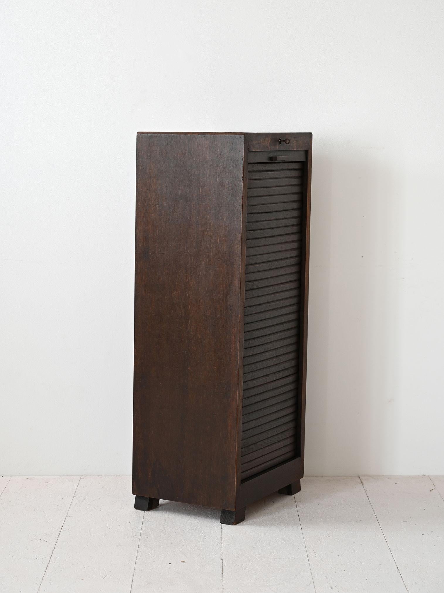 Vintage Scandinavian filing cabinet In Good Condition For Sale In Brescia, IT