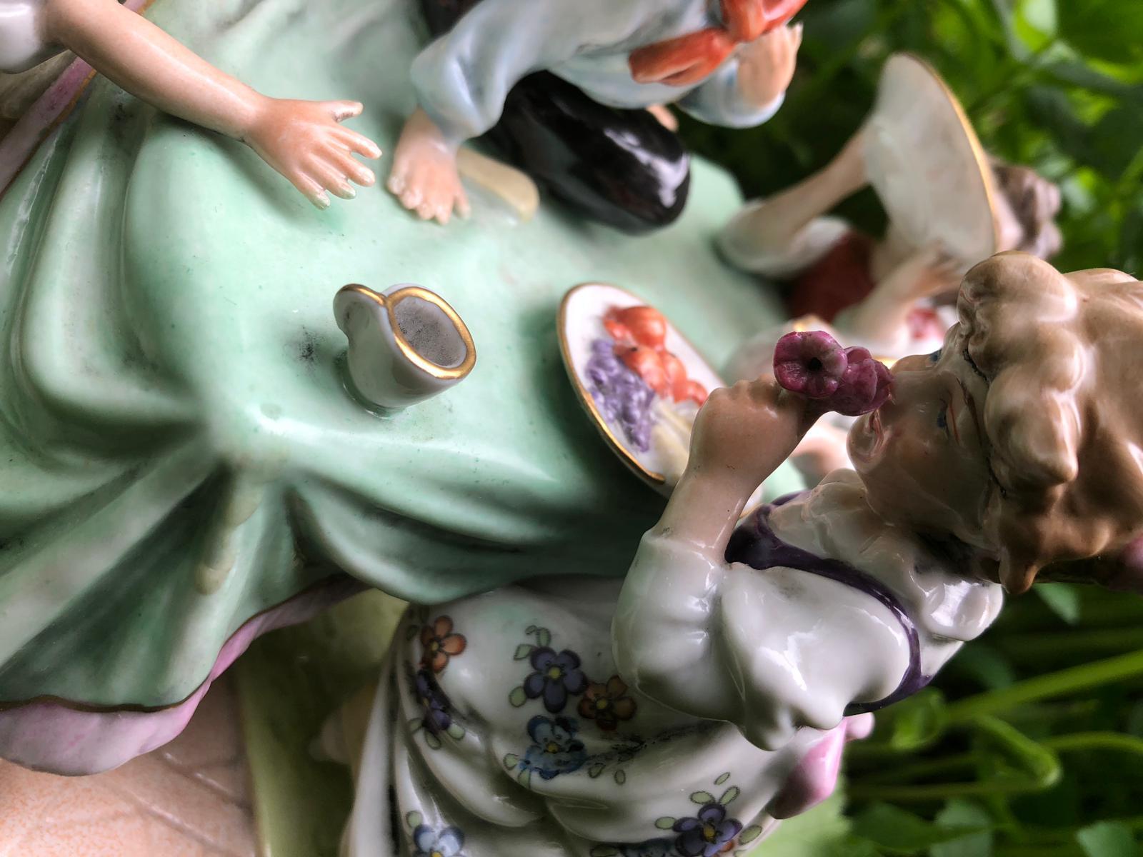 Scheibe Alsbach Porcelain Figures 'Children eating porridge', before 1989 For Sale 2