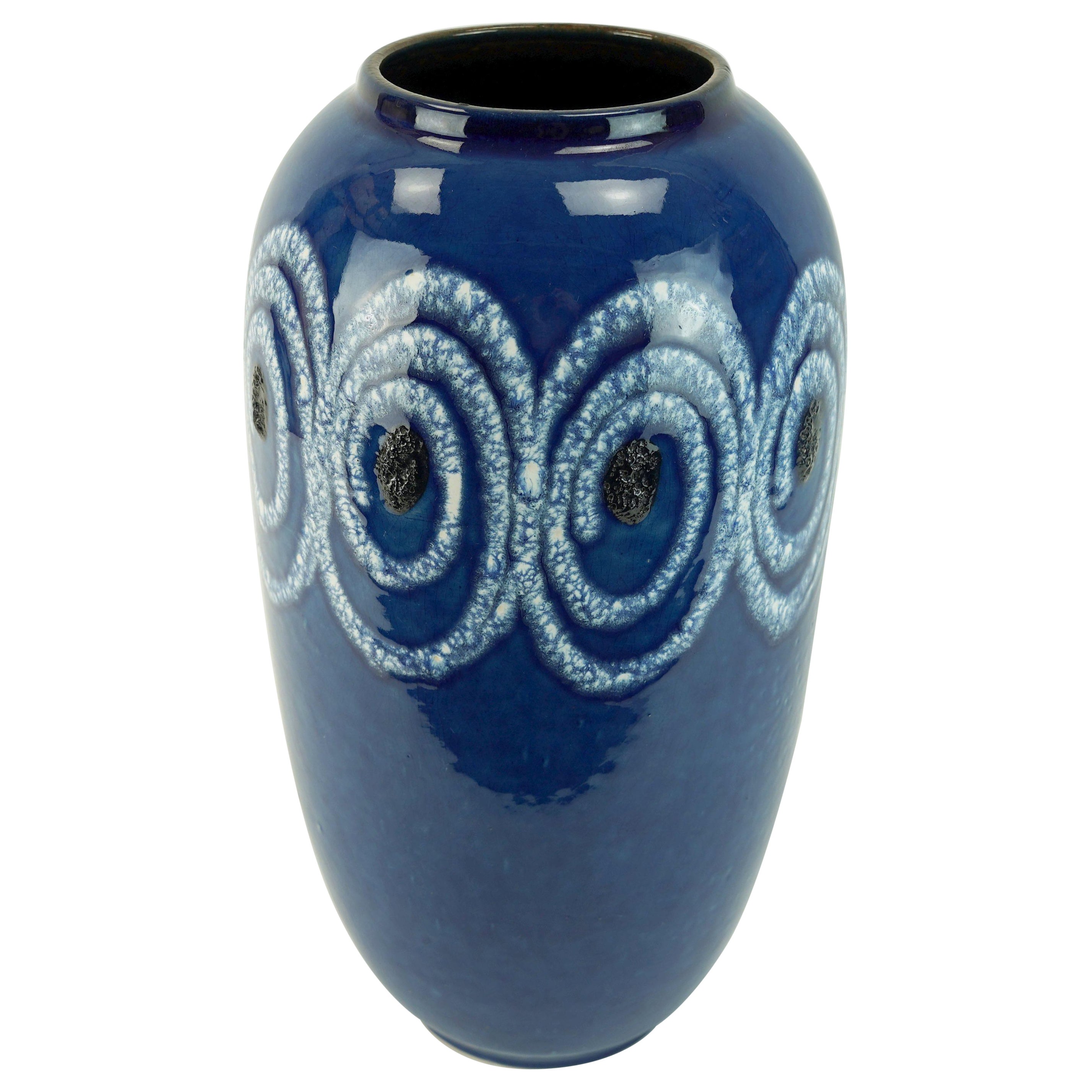 VASE de sol Whiting bleu avec motif tourbillonnant blanc lave grasse Modèle n°. 546-41