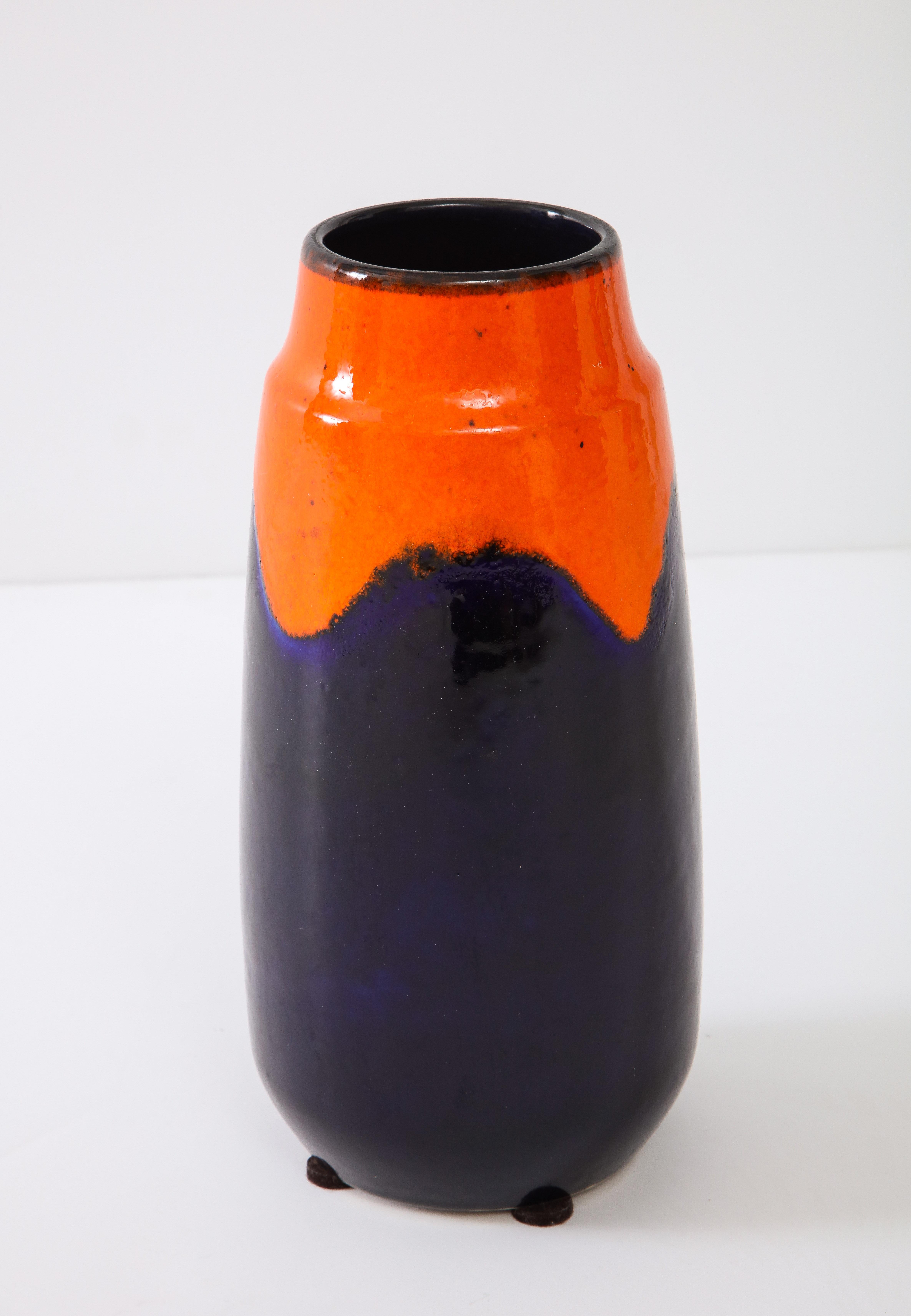 Scheurich Keramik Ceramic Glazed Vase In Good Condition For Sale In New York, NY