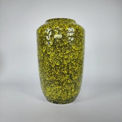 Scheurich West German Fat Lava Pottery Vase 1970s Nr. 517-30
