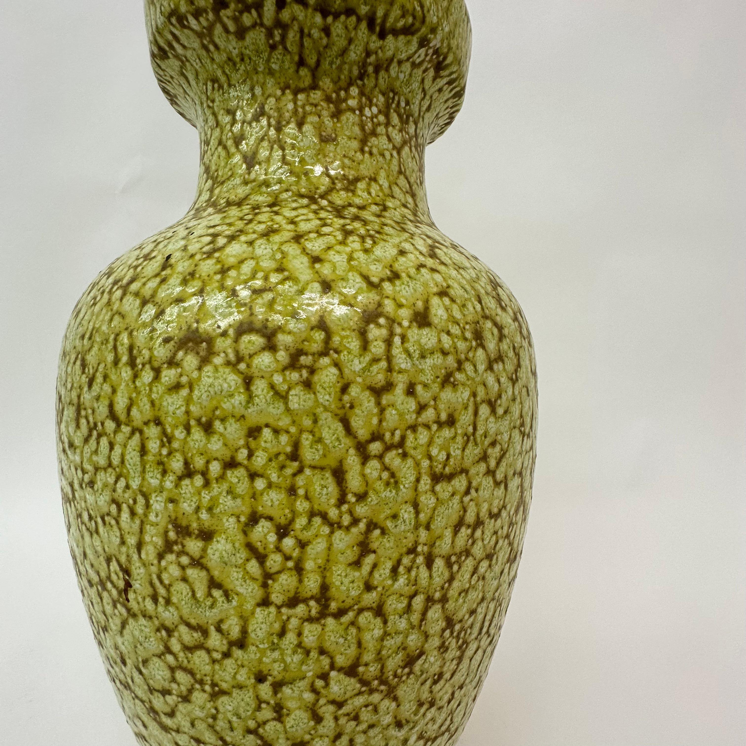 Scheurich Westdeutschland, Vase aus gelber Keramik 241-47  1970's  im Angebot 1