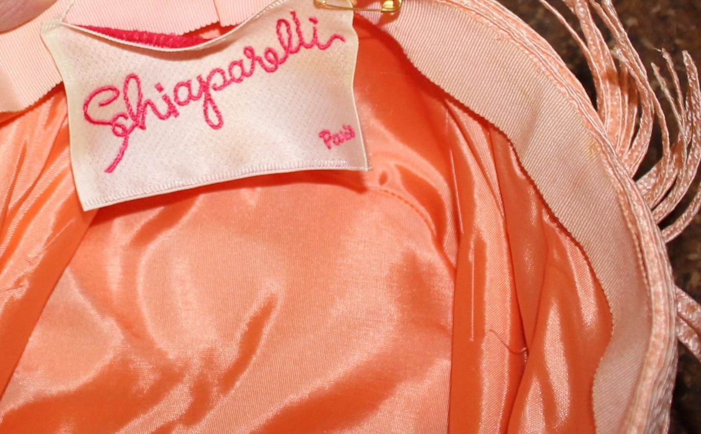 Cappello a turbante strutturato rosa anni '50 Schiaparelli in vendita 8