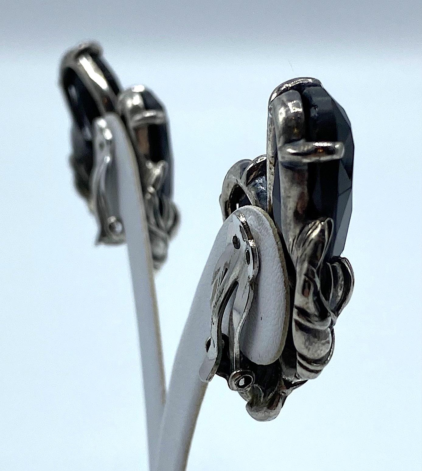 Schiaparelli 1950s Silver Leaves and Oval Black Stone Bracelet and Earrings Set 6