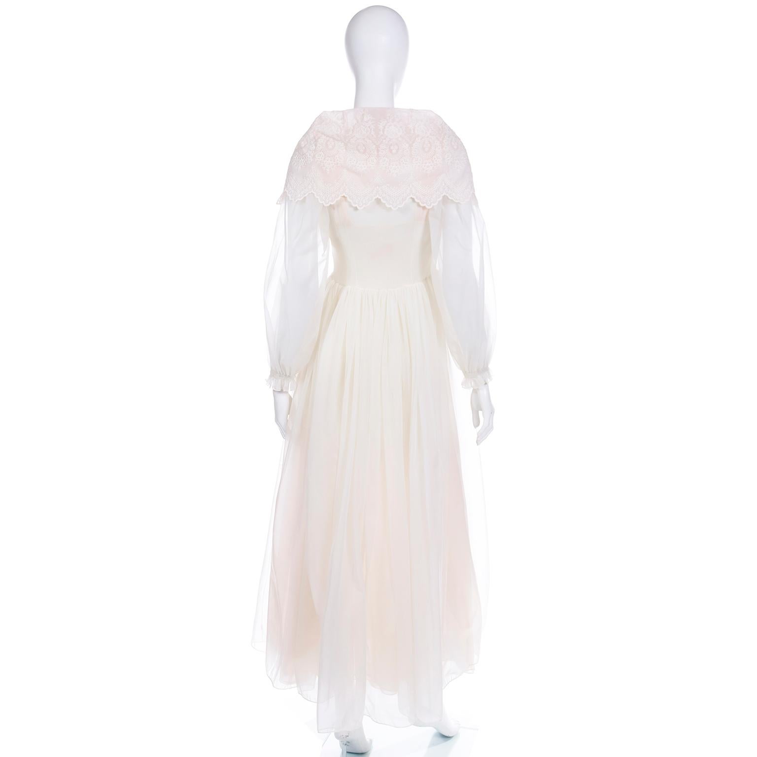 Schiaparelli 1950s Vintage Ivory & Pink Peignoir Robe & Nightgown w Eyelet Lace 3