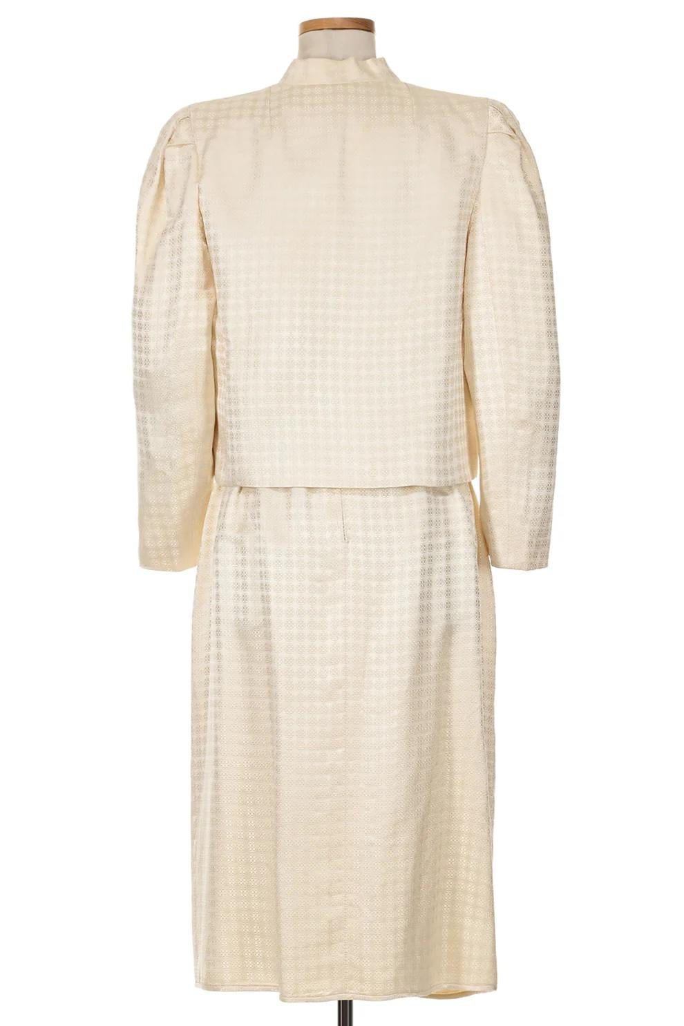 Schiaparelli 1970s Vestido + Chaqueta Beige en venta