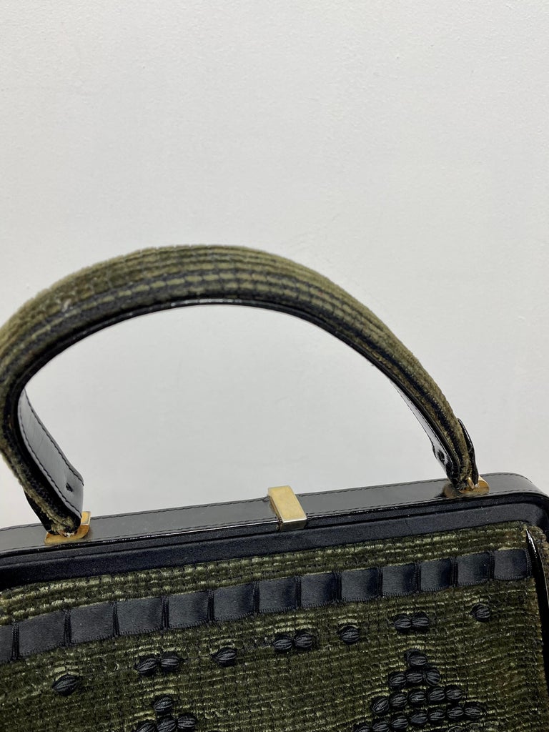 Schiaparelli 60s hand bag For Sale 3